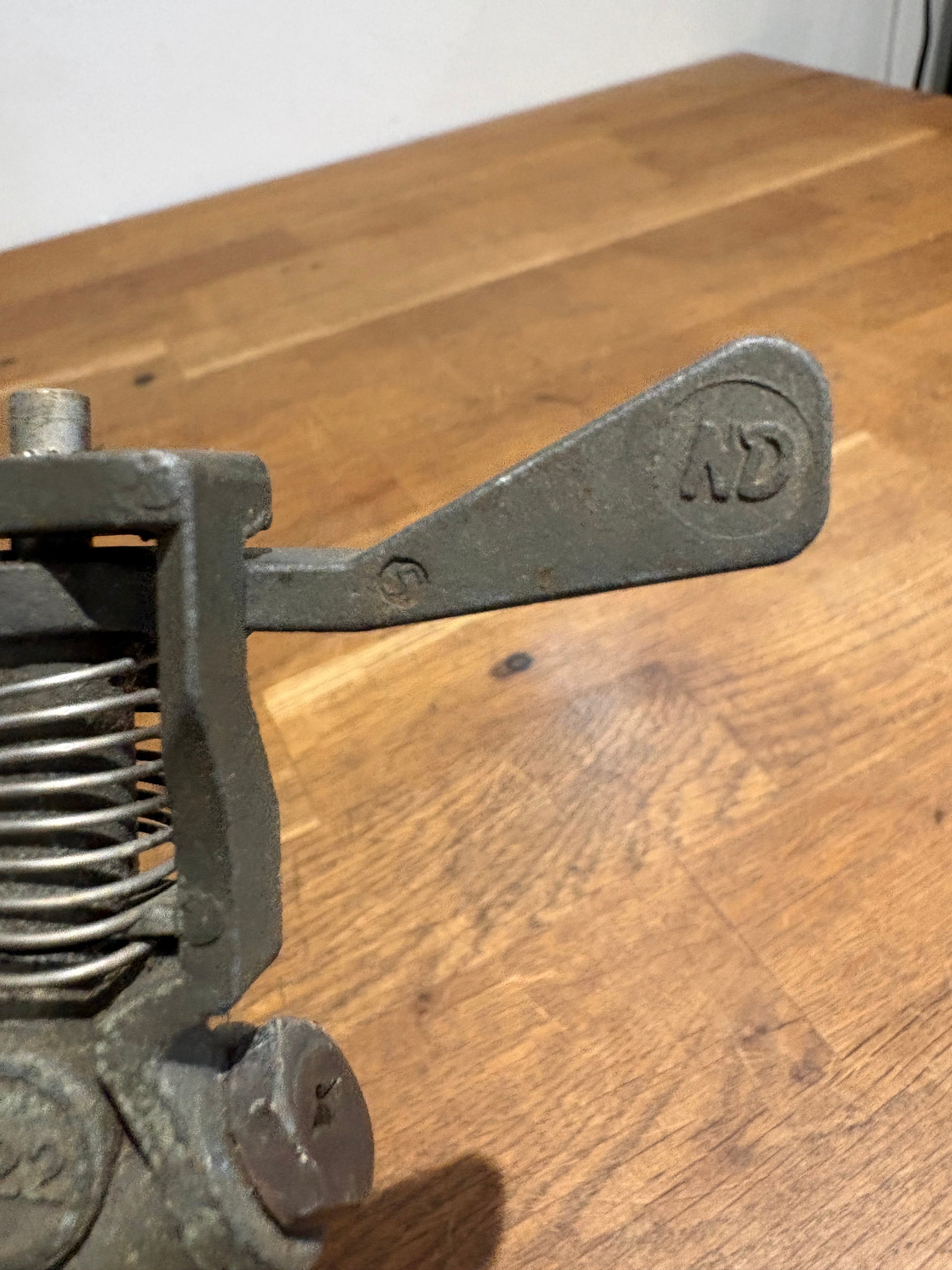 Vintage ND 322 Garden Sprinkler . Untested, Free UK postage