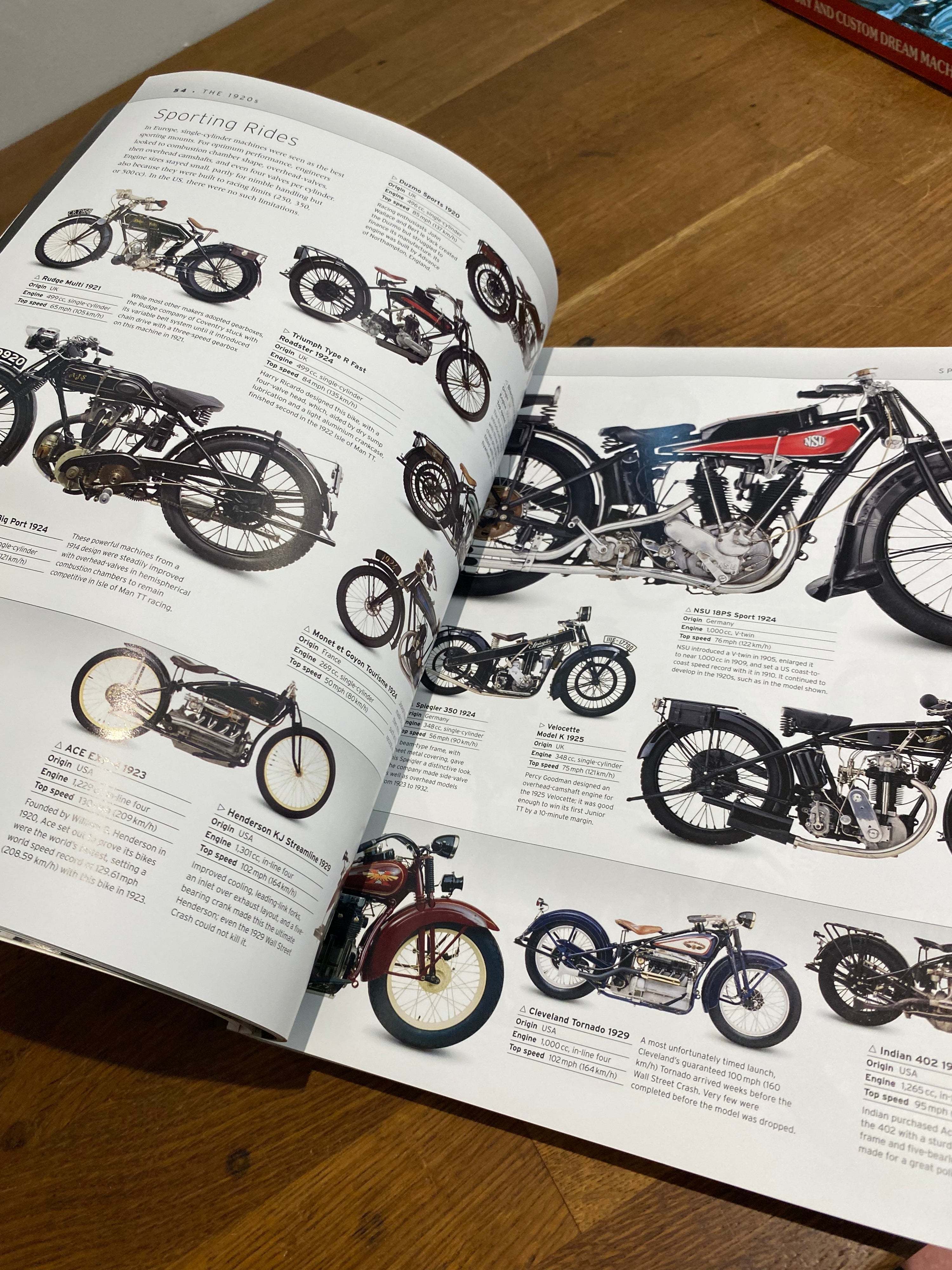 DK The motorbike book , the definitive visual history. Paperback