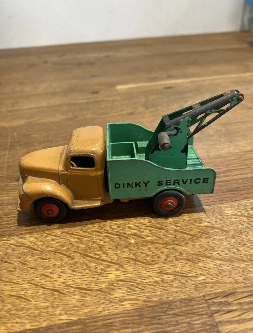 Dinky Toys Commer, Dinky Service Recovery Truck