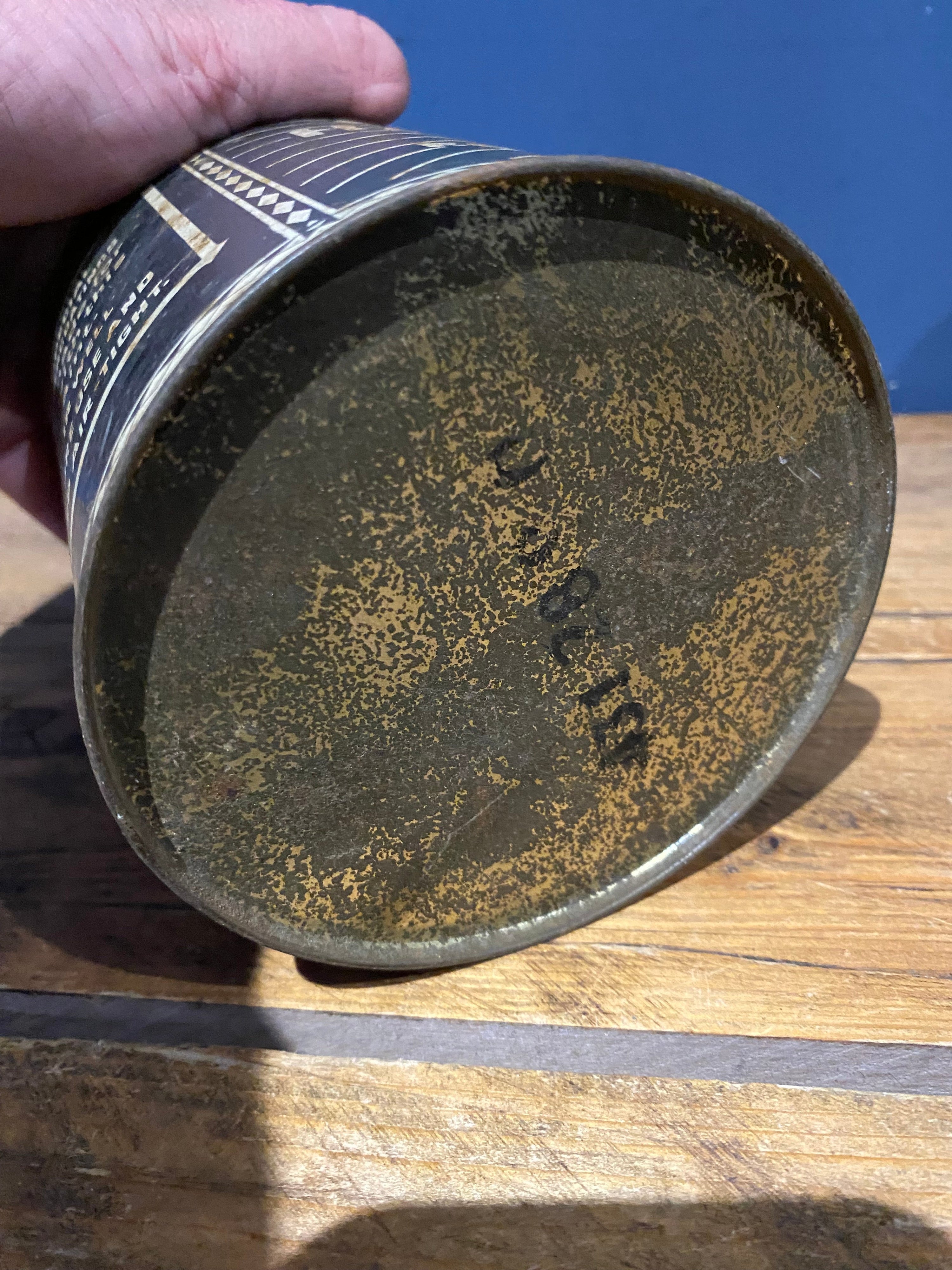 Antique / Vintage. Rare Carson’s Paint Tin , Full , As Found Condition