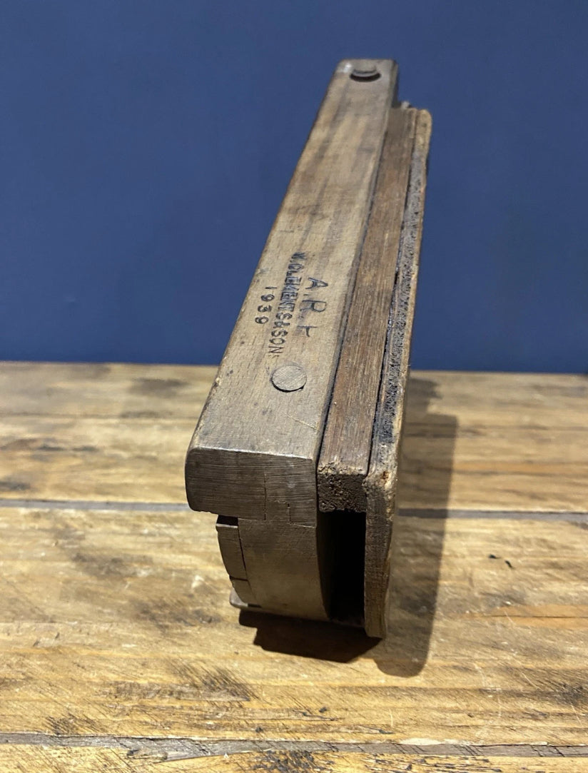 WW 2 BRITISH AIR RAID PRECAUTIONS GAS RATTLE DATED 1939 BY CLEMENTS & SONS