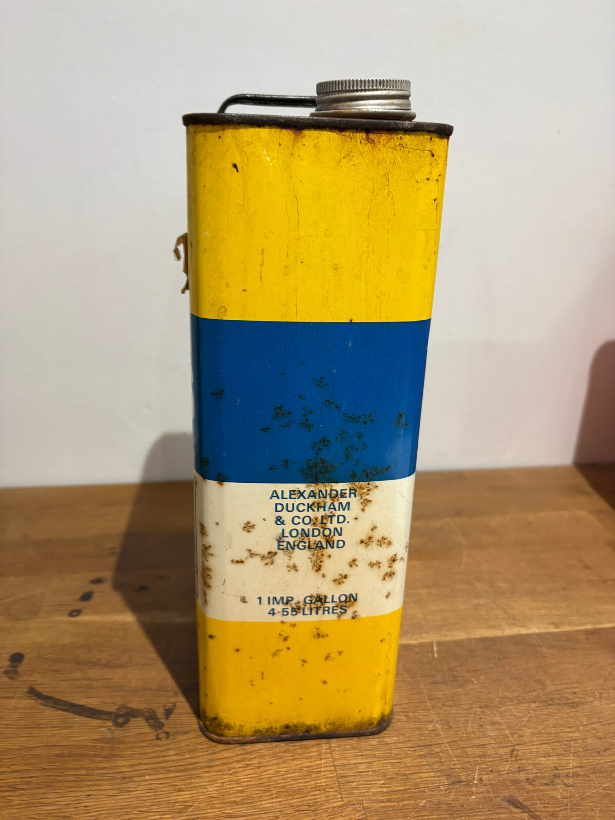 Vintage Duckhams 20-50 Oil Can For Display Only , 1 Gallon Can , As Found