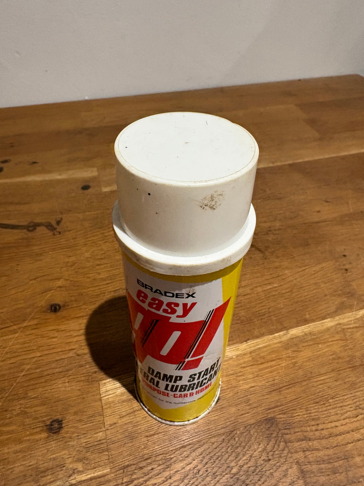 Vintage Bradex Easy Go Spray Can ,  6oz With Contents.