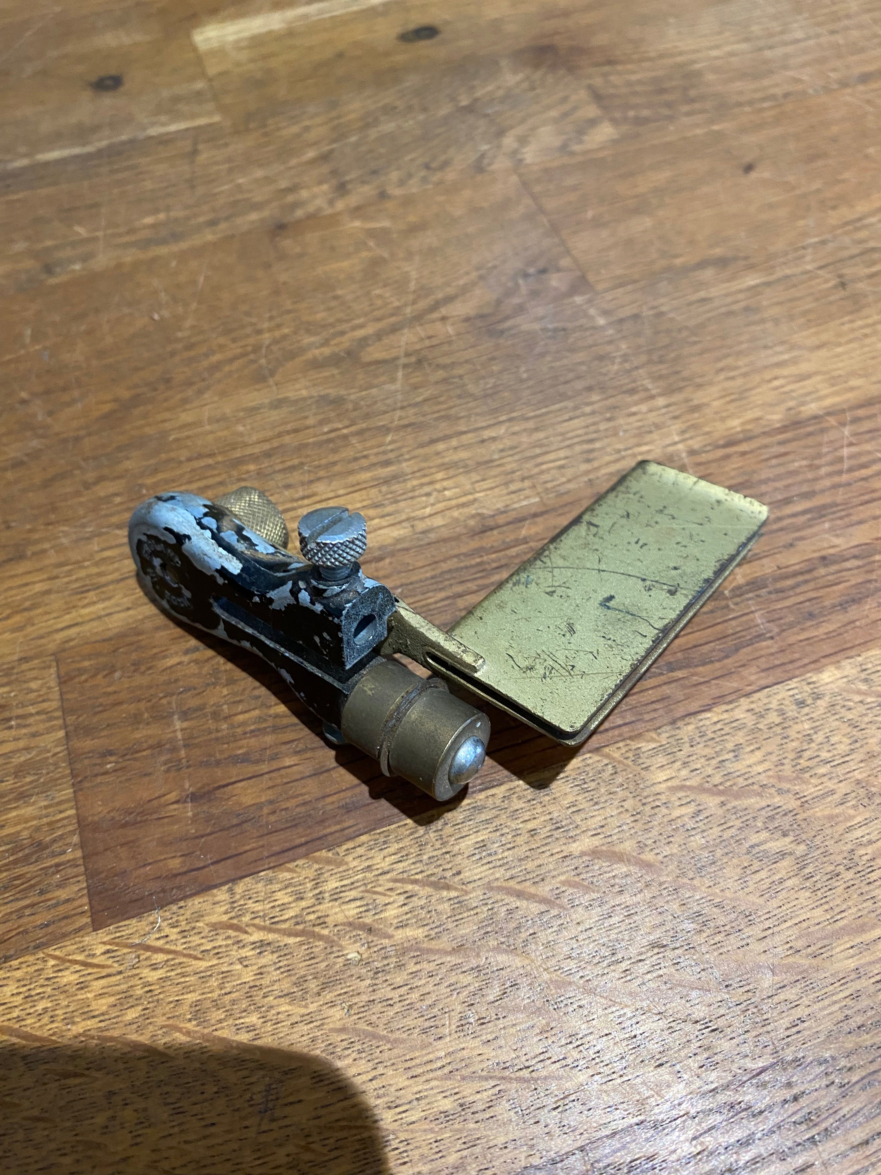 Vintage Morgan Lee Wall Paper Trimmer