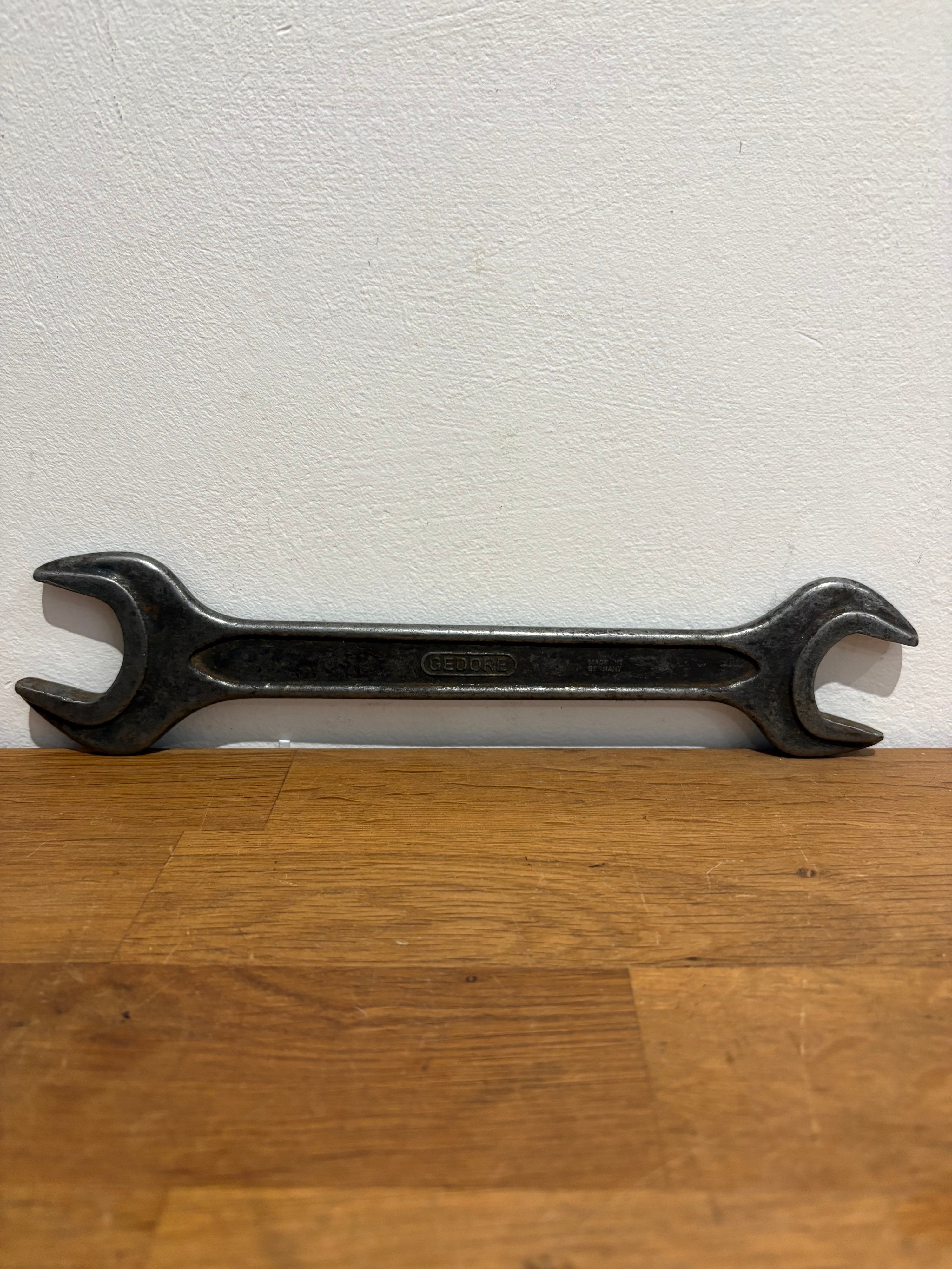 Vintage Gedore No895 Spanner , 1 1/8af, 15/16 Af. Open Ended Soanner
