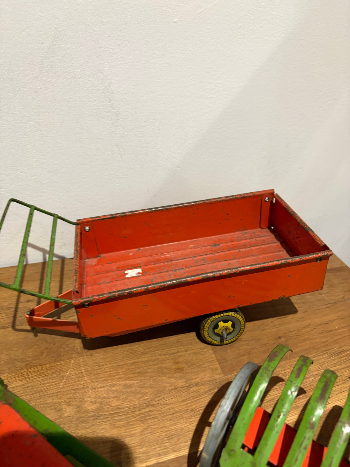 Vintage Mettoy Tin Plate Tractor And Trailer And Other Bits, Spares Or Repairs
