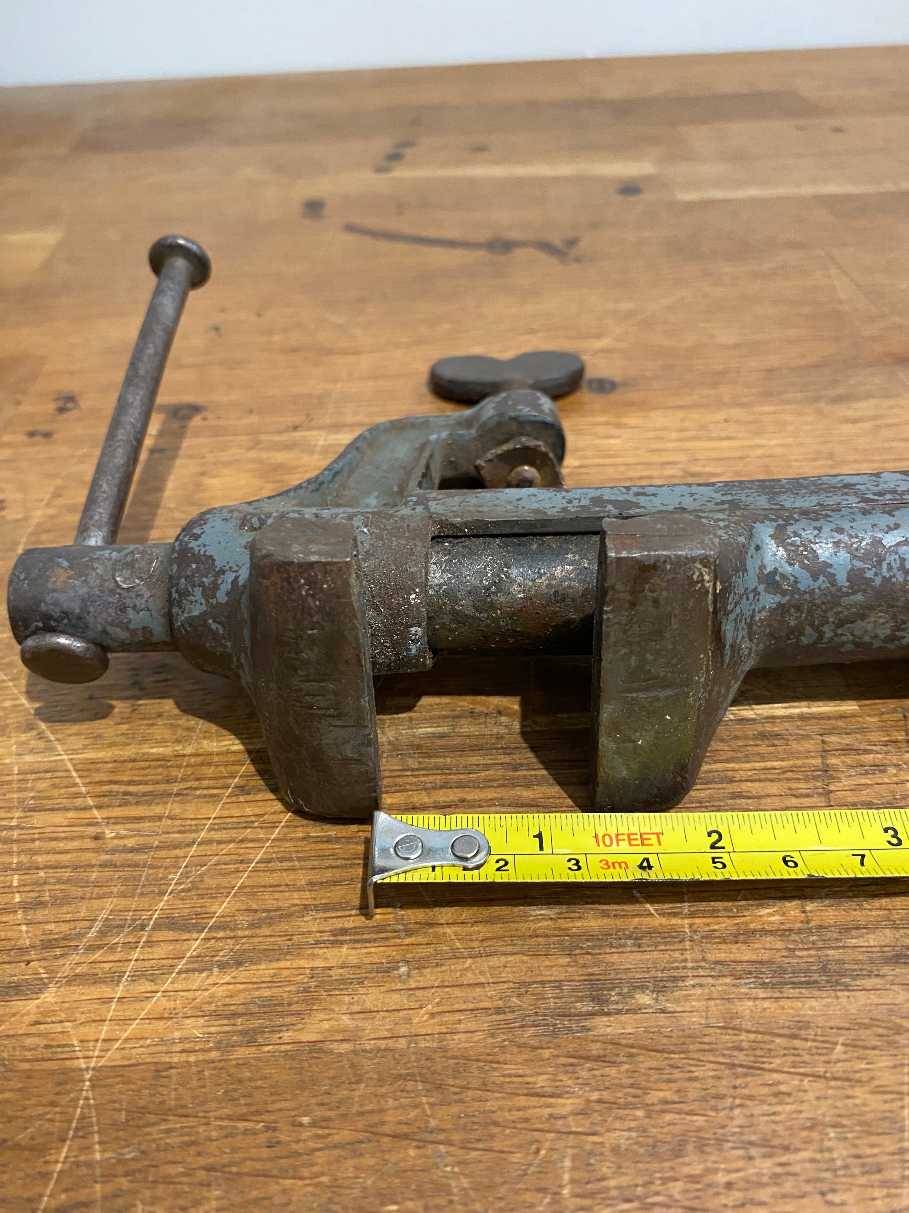 Vintage DRGM Engineers Vice , Watchmakers Vice Made In Germany.