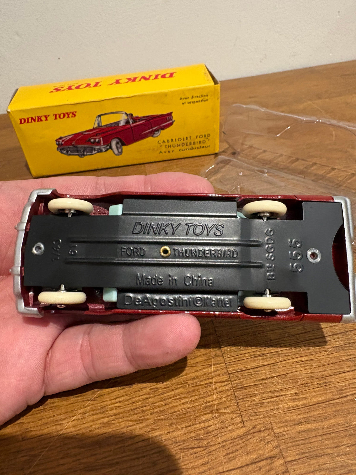 Dinky Toys 555, Cabriolet Ford Thunderbird , Diecast Car