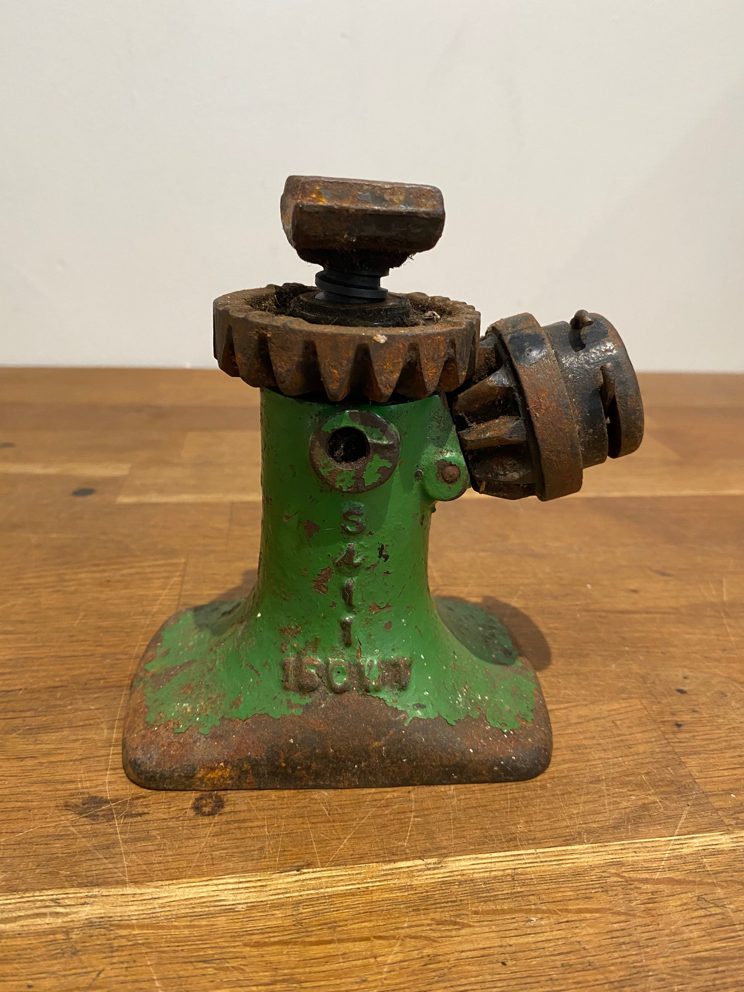 Vintage Lake & Elliot Car Jack , As Found But Not Seized
