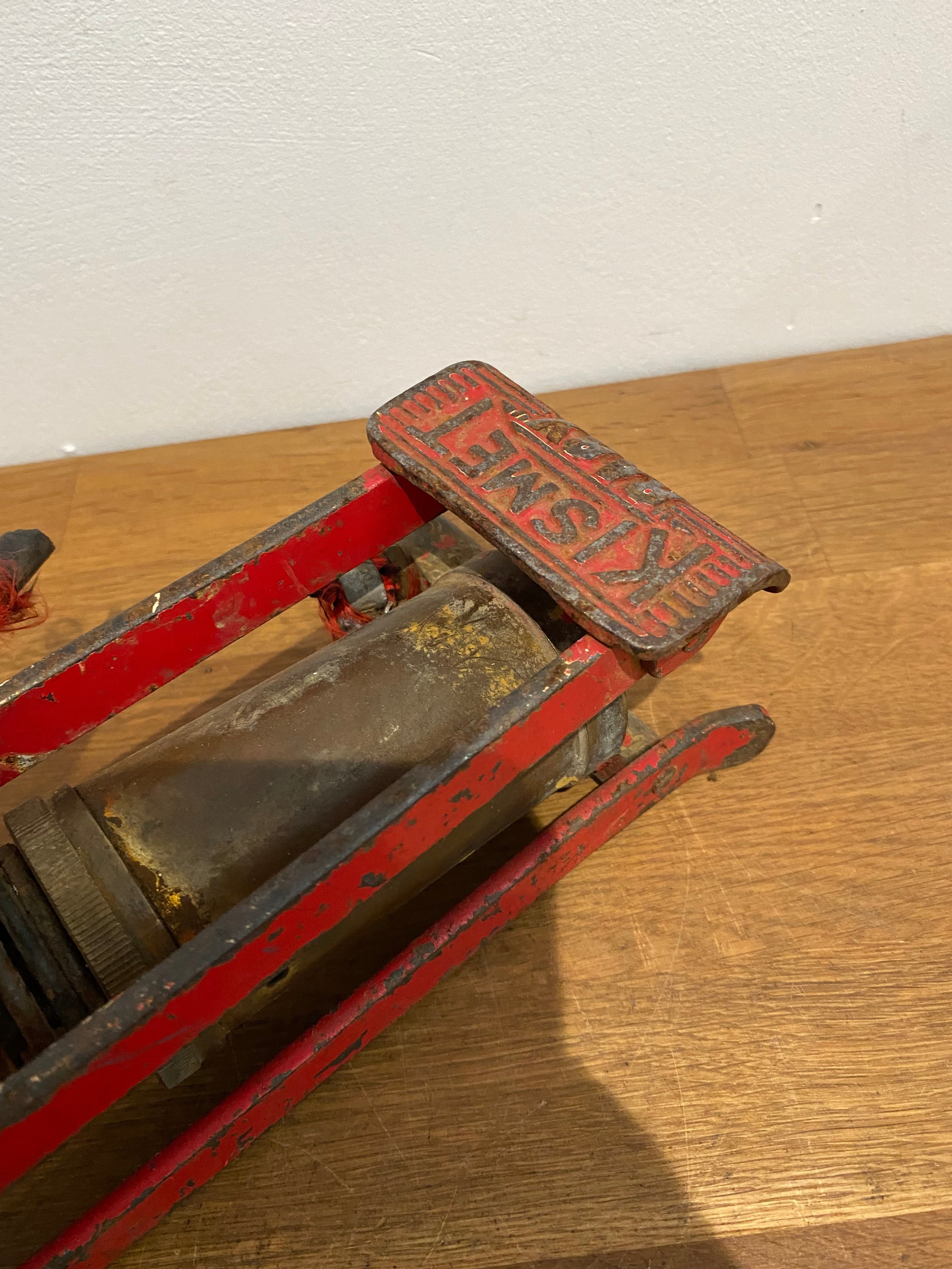 Vintage Kismet Baby Foot Pump , Spares Or Repairs, Not Seized.