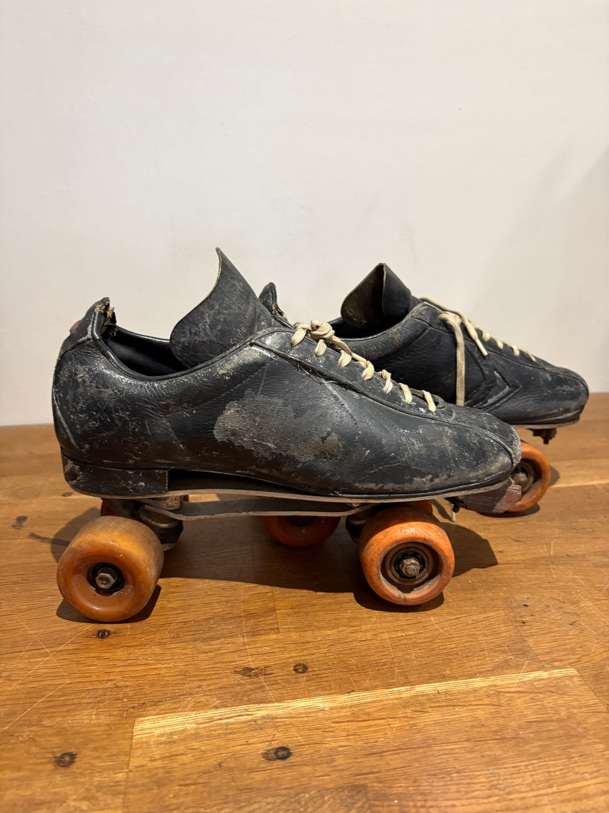 Vintage Dexter Size 7 Roller Skates With Shoes And Signed Hack .