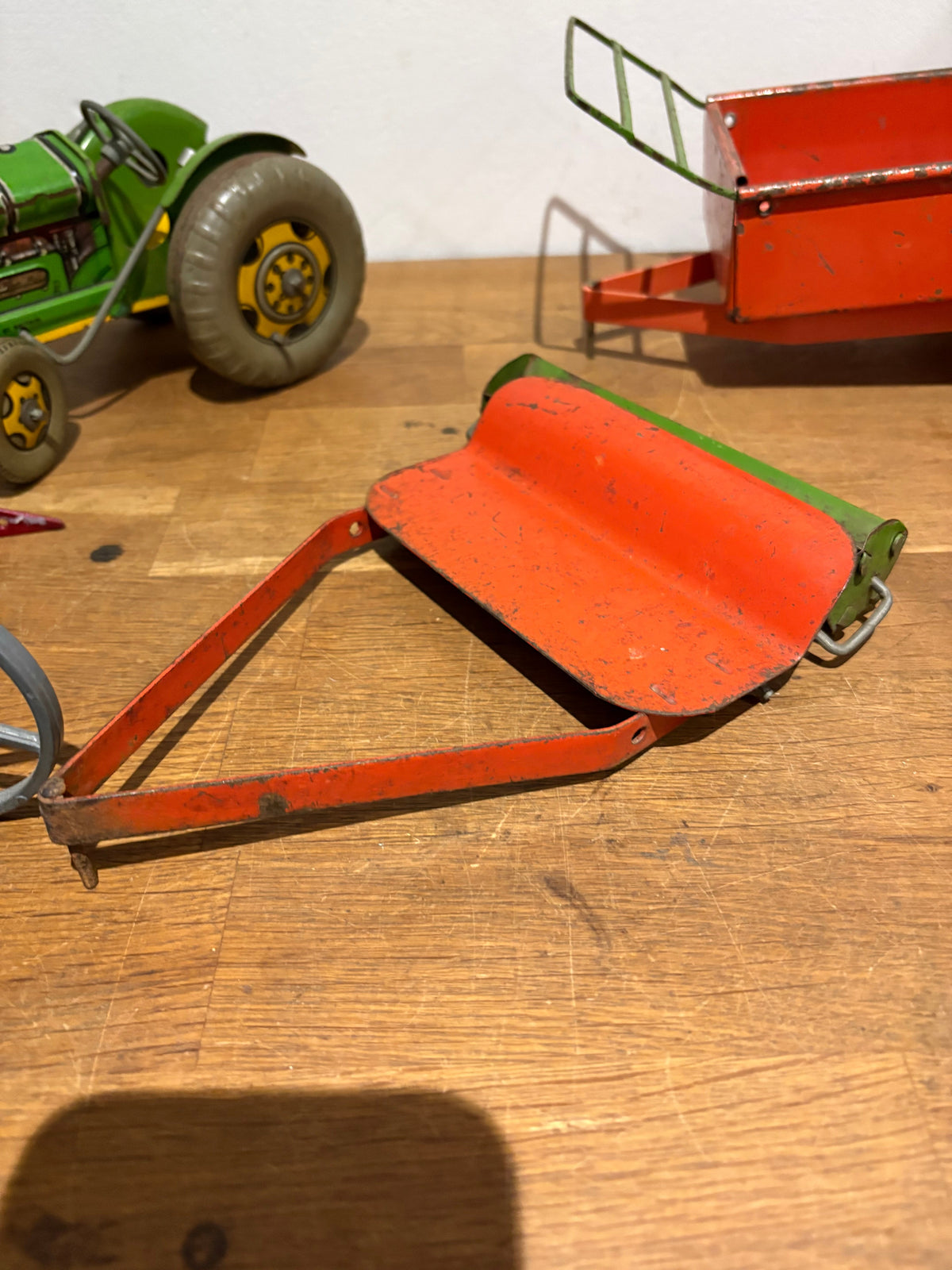 Vintage Mettoy Tin Plate Tractor And Trailer And Other Bits, Spares Or Repairs