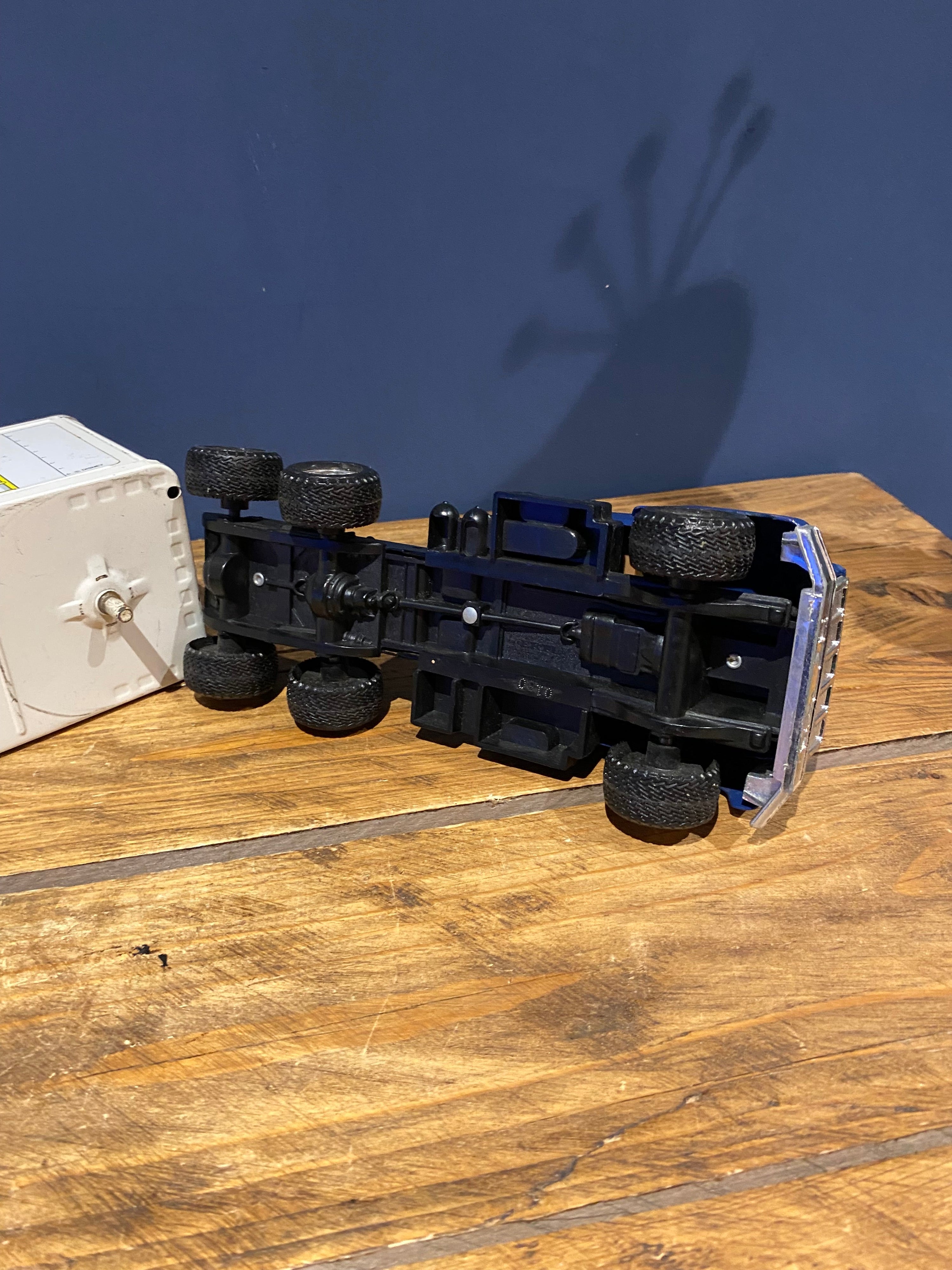 Vintage ERTL Disney Articulated Truck / Lorry.