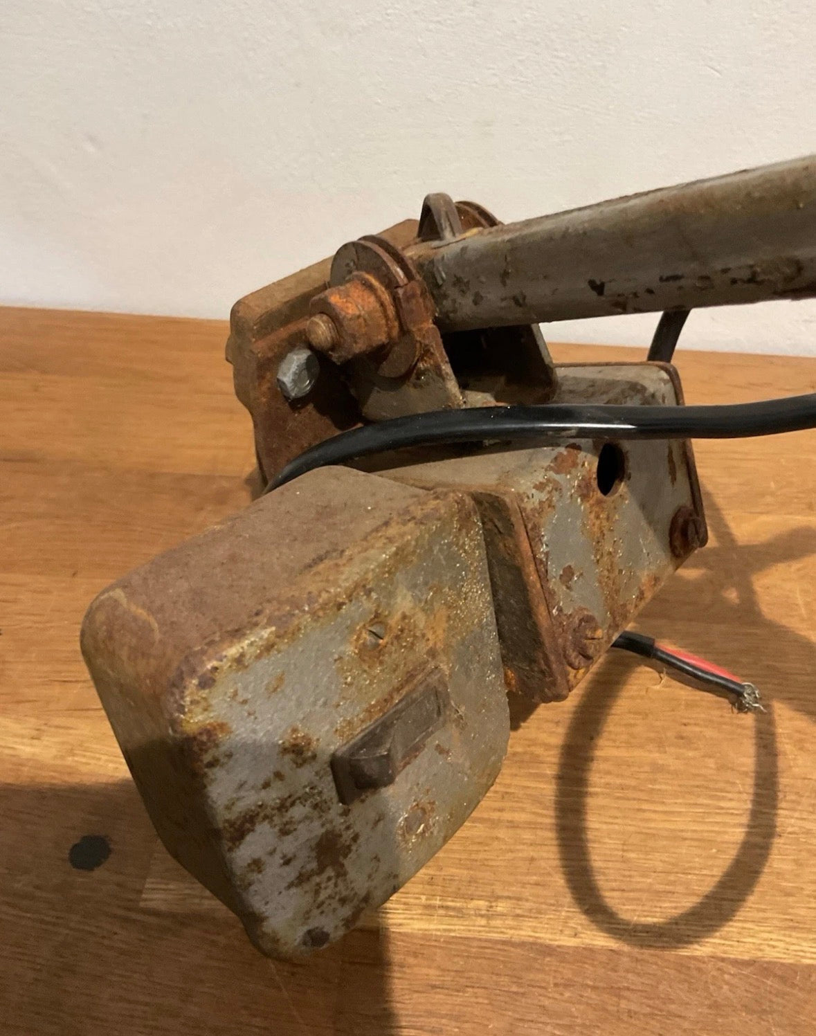 Vintage Industrial 3 Arm Machinists Engineers Bench Lamp / Light