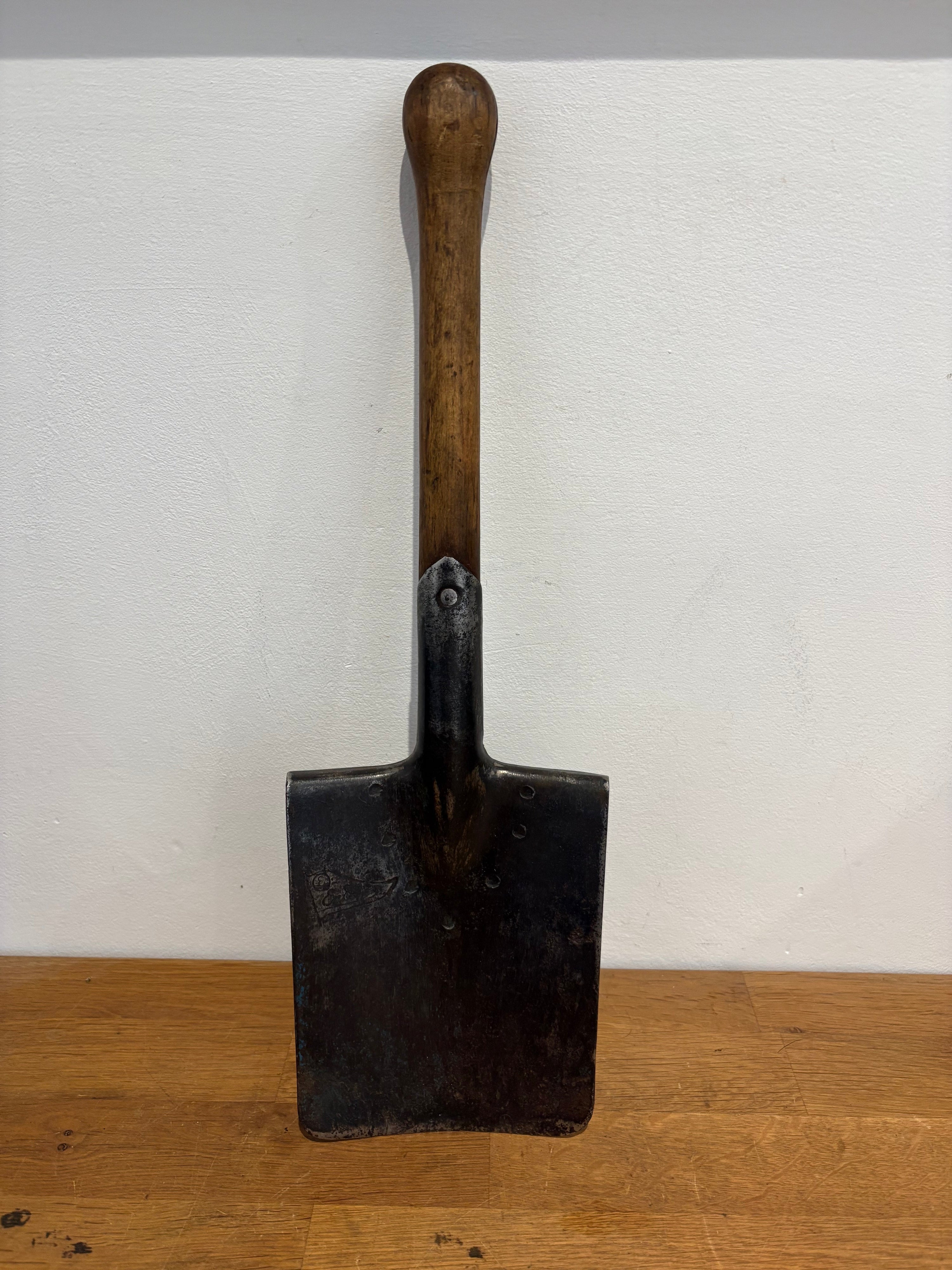 Antique small spade / strawberry spade