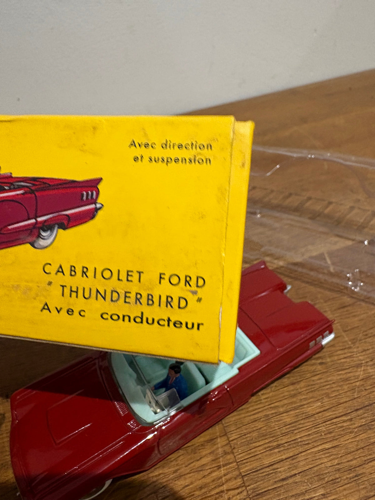 Dinky Toys 555, Cabriolet Ford Thunderbird , Diecast Car