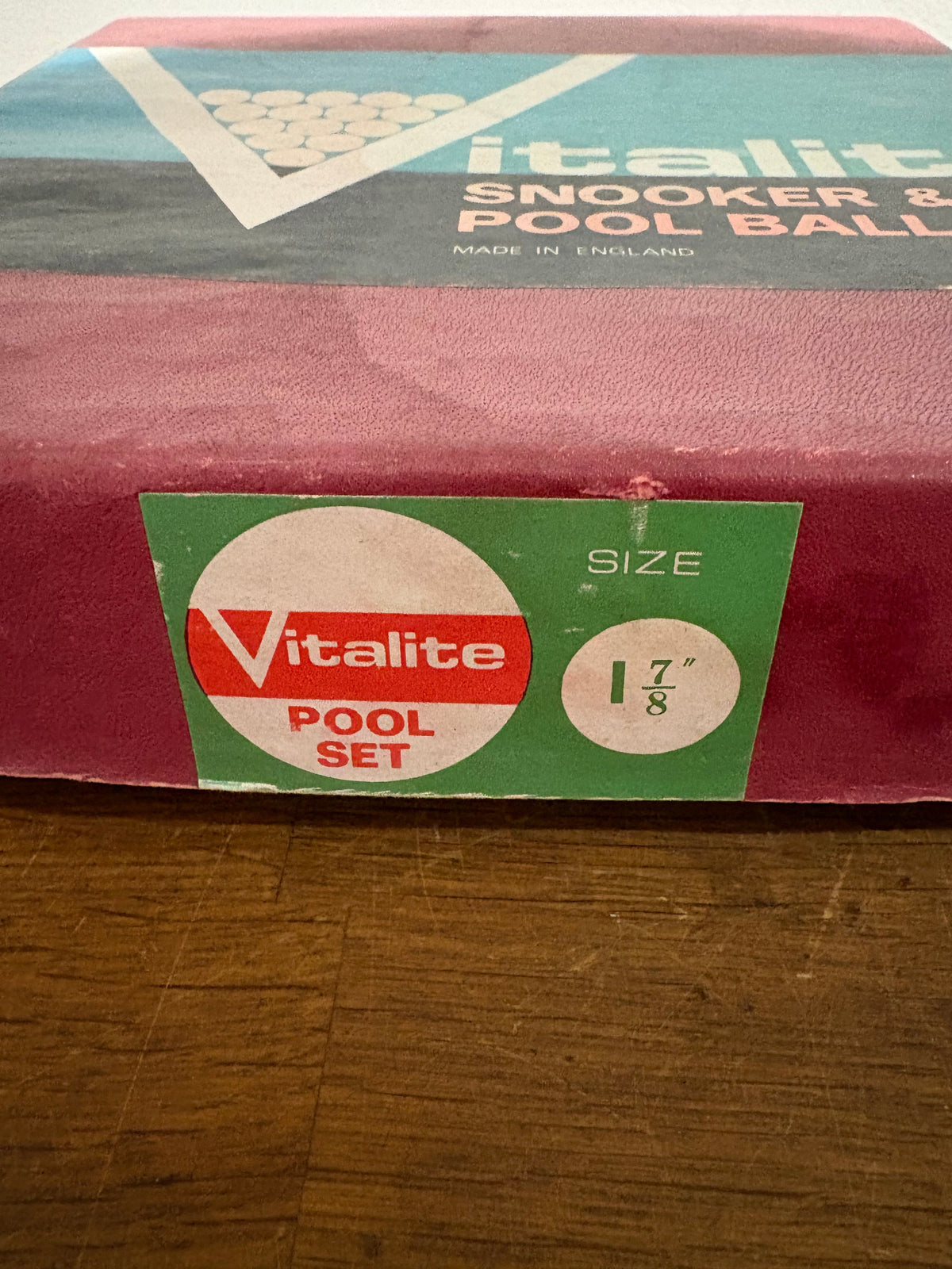 Vintage Vitalite Pool Ball Set , 1.7/8 Size .
