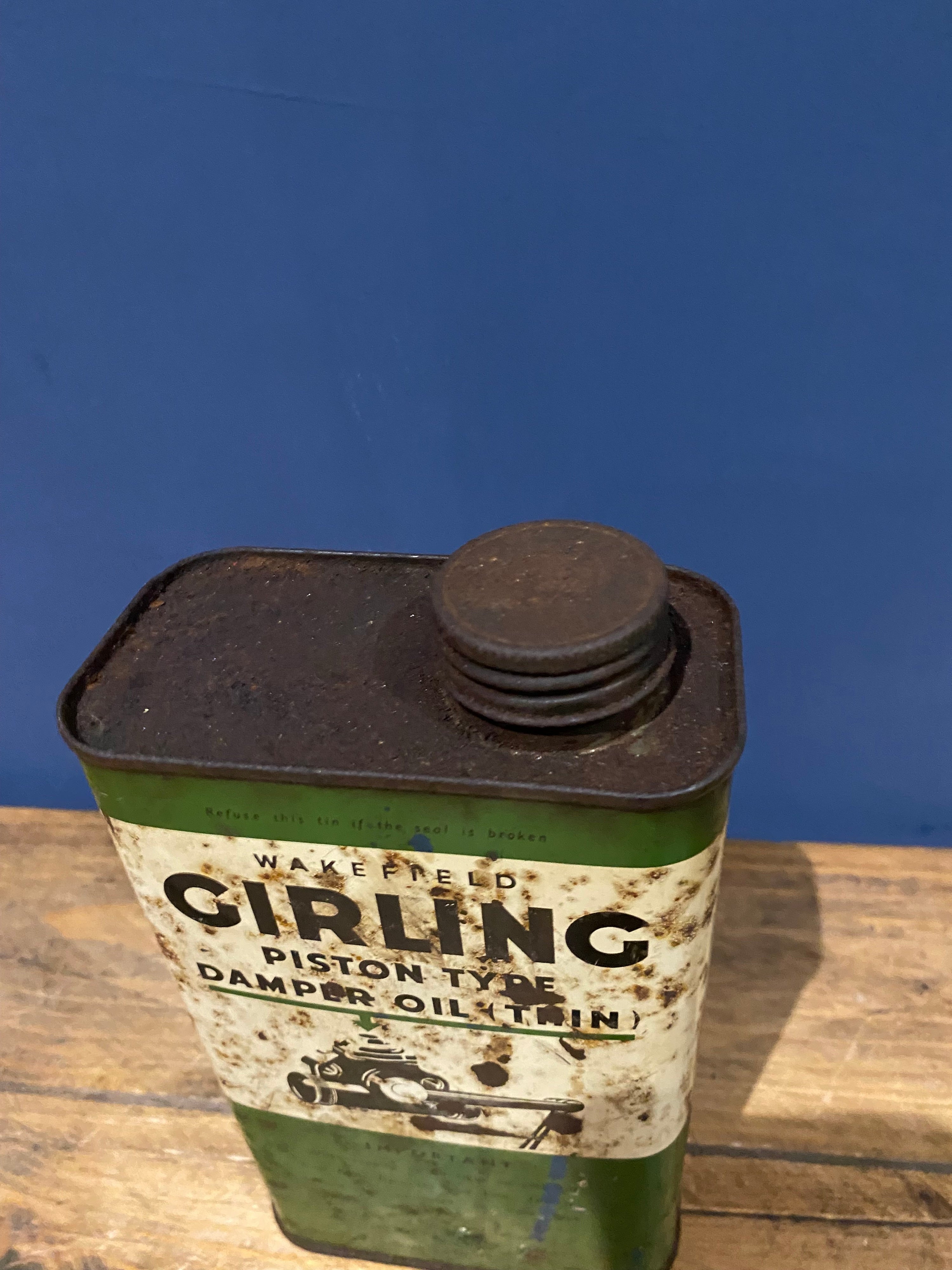 Vintage Wakefield Girling Piston Damper Oil Empty Tin , Castrol