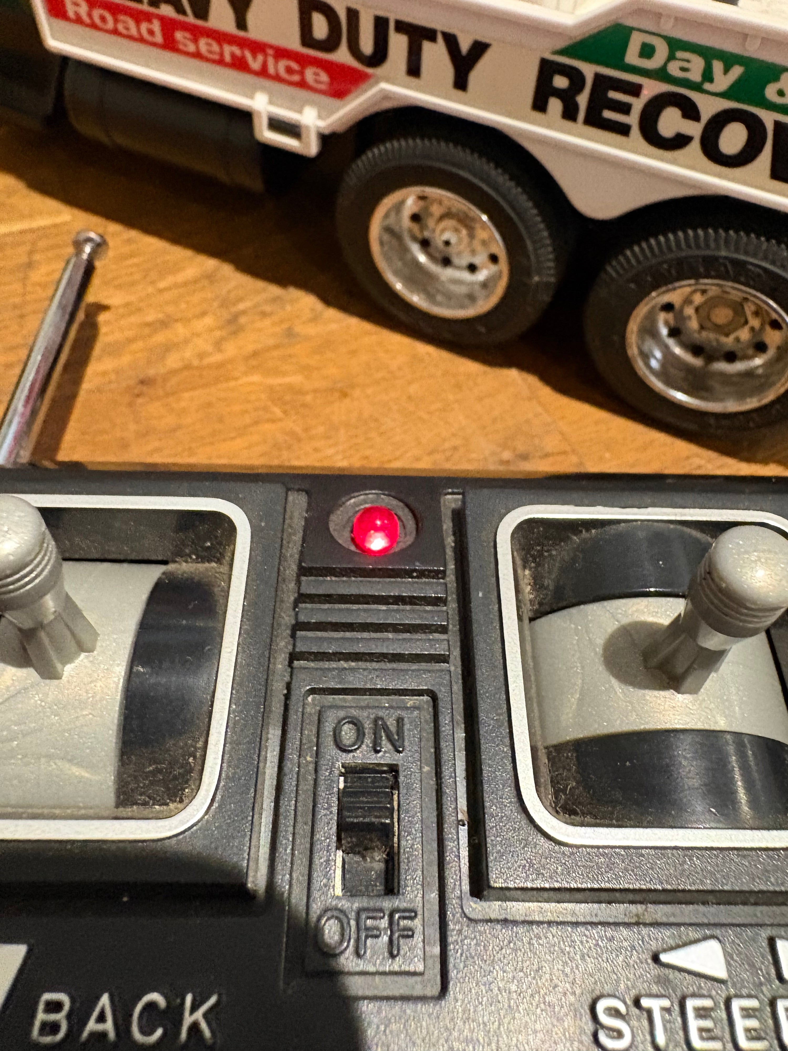 Taiyo , Peterbilt Truck , Radio-racer , Radio Controlled , Spares Or Repairs.