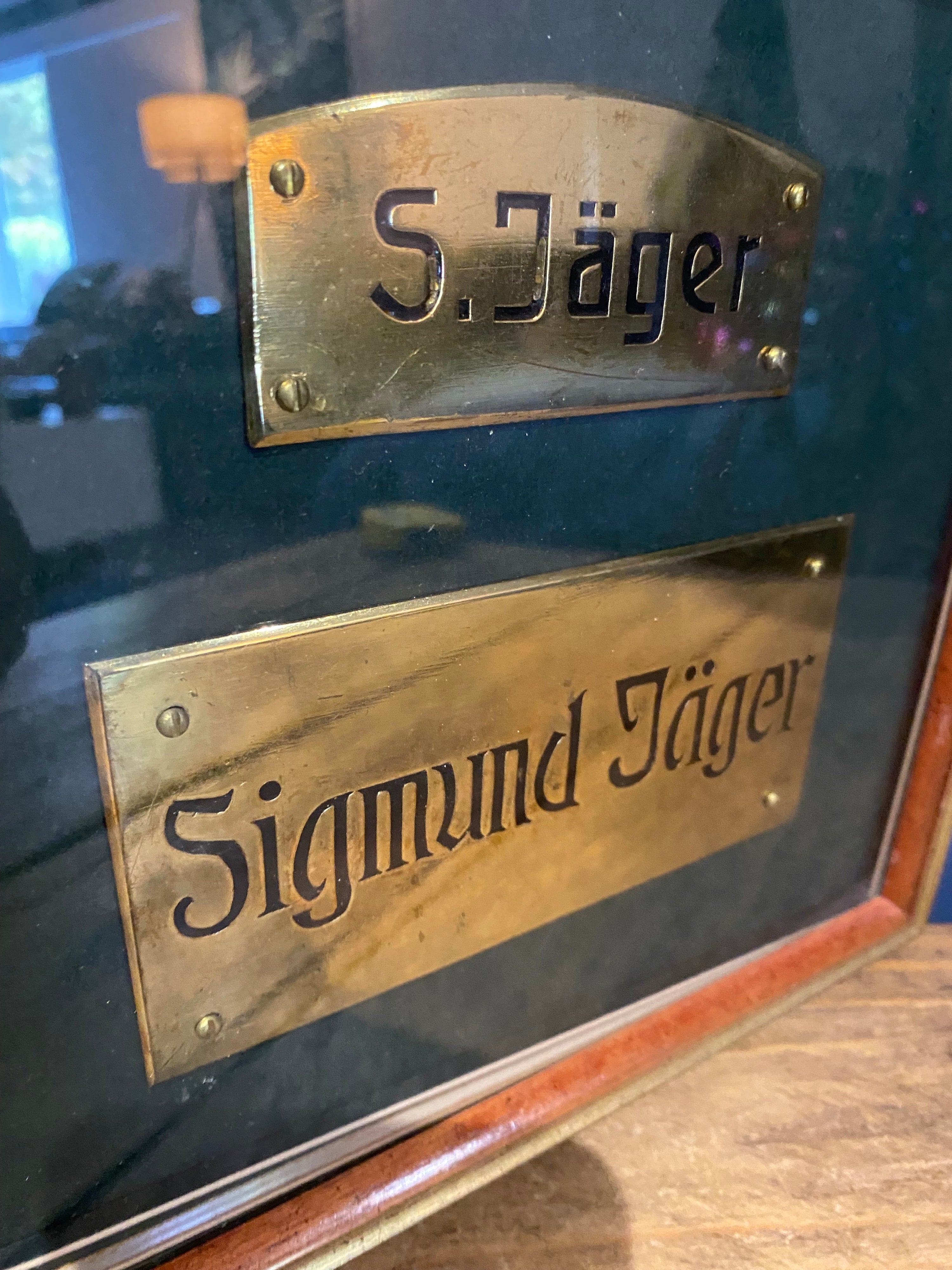 Vintage Framed Brass Plaques Of Sigmund Jager, Berlin 1938
