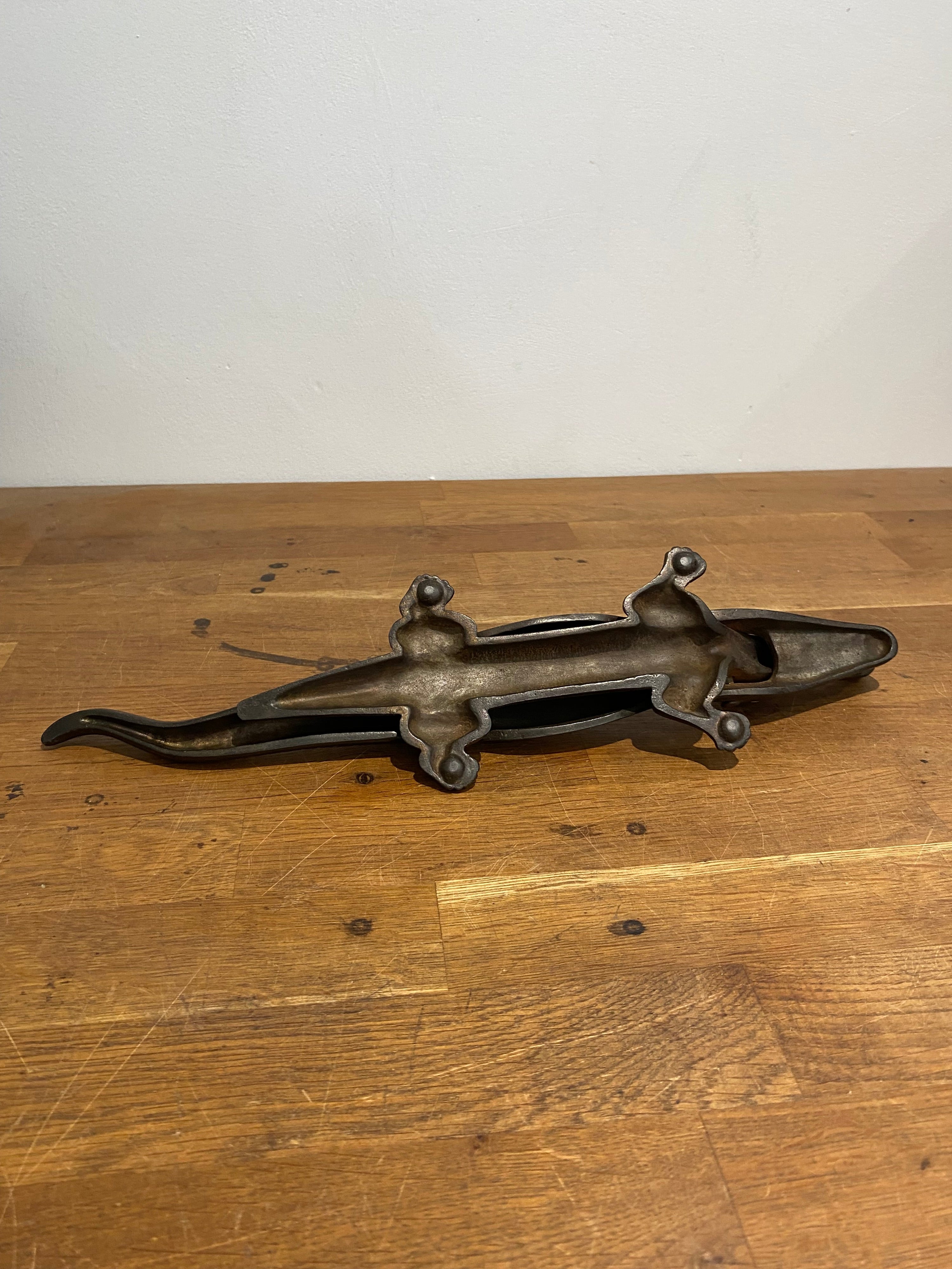 Vintage Nestor Cast Alligator/ Crocodile Nut Cracker. 15.5 Inches Long