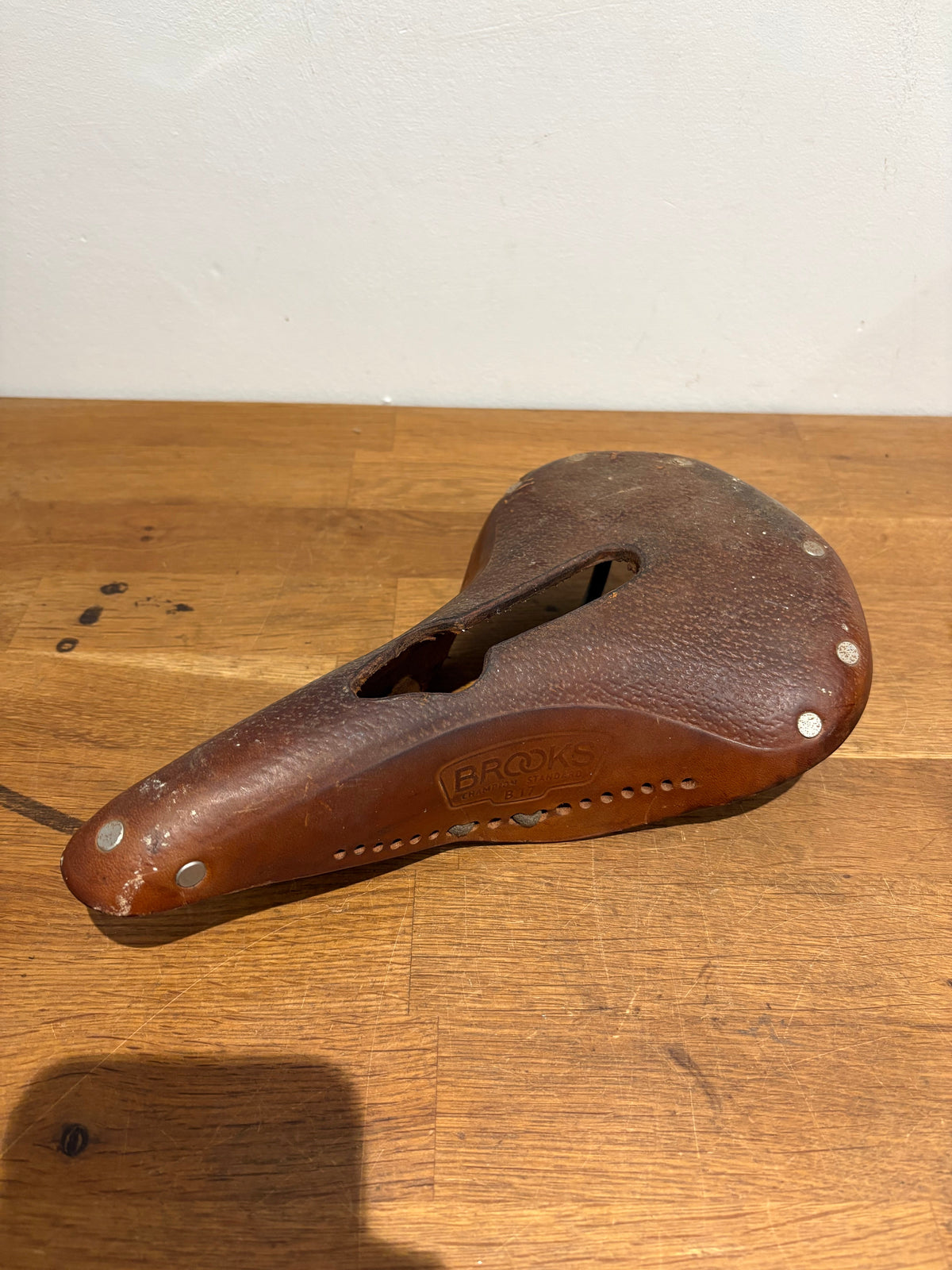 Vintage Brooks Brown / Tan B17 Saddle