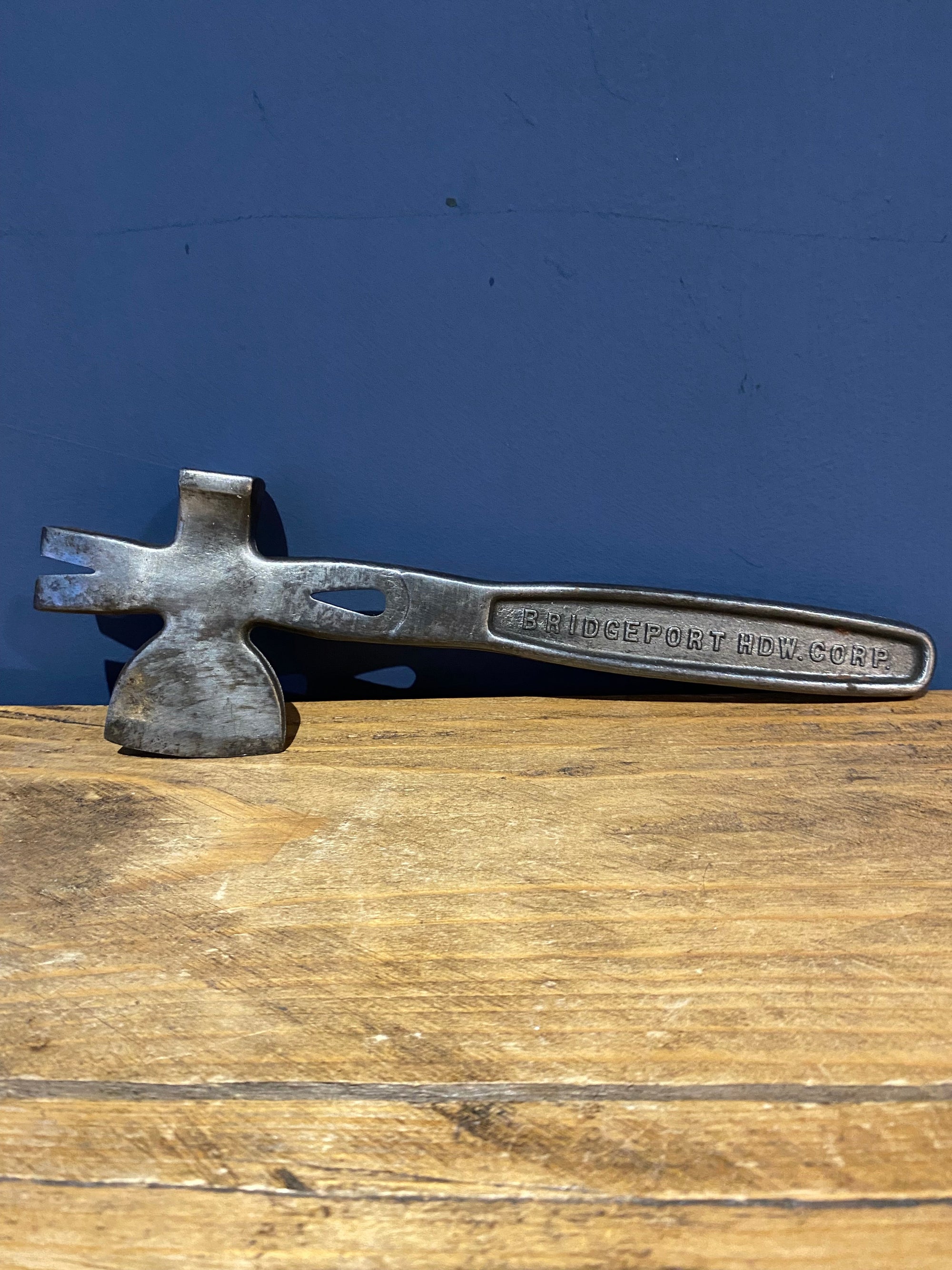 Vintage Bridgeport HDW.Corp , Tomahawk junior , multi tool