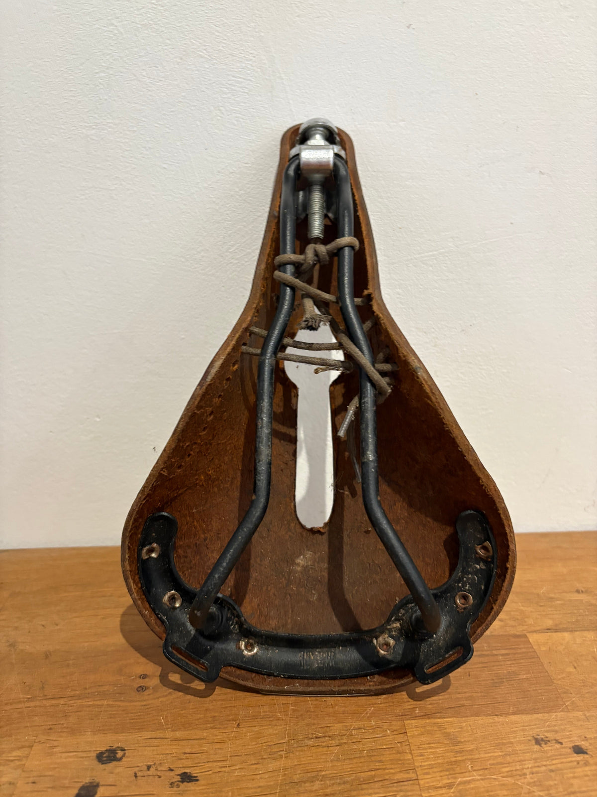 Vintage Brooks Brown / Tan B17 Saddle