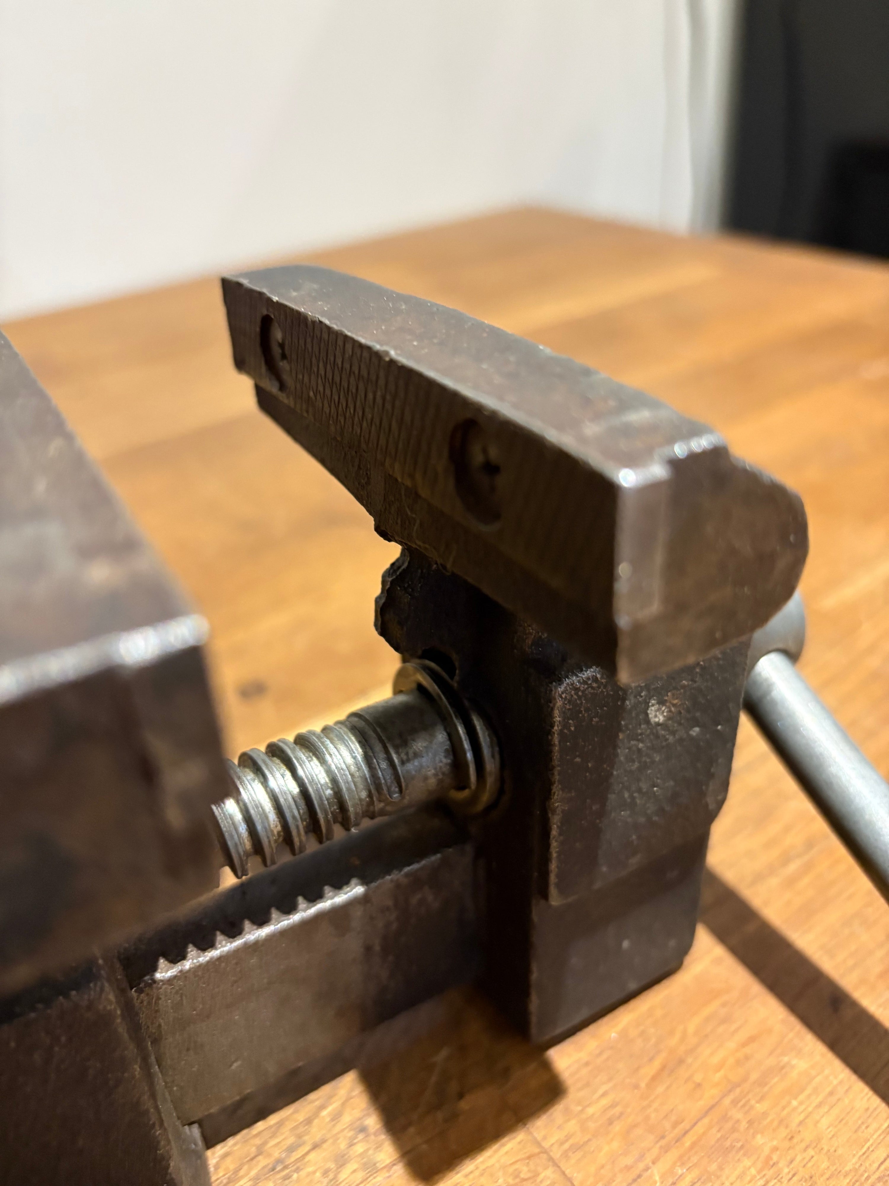 Vintage Hilka Bench Vice , 3.5” Jaws , Made In Japan