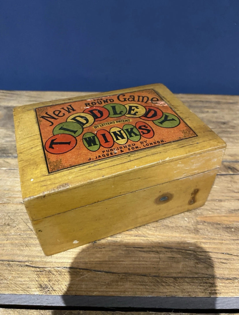Rare J Jaques & Son Tiddledy Winks Game , Wooden Box Not Cardboard Version.