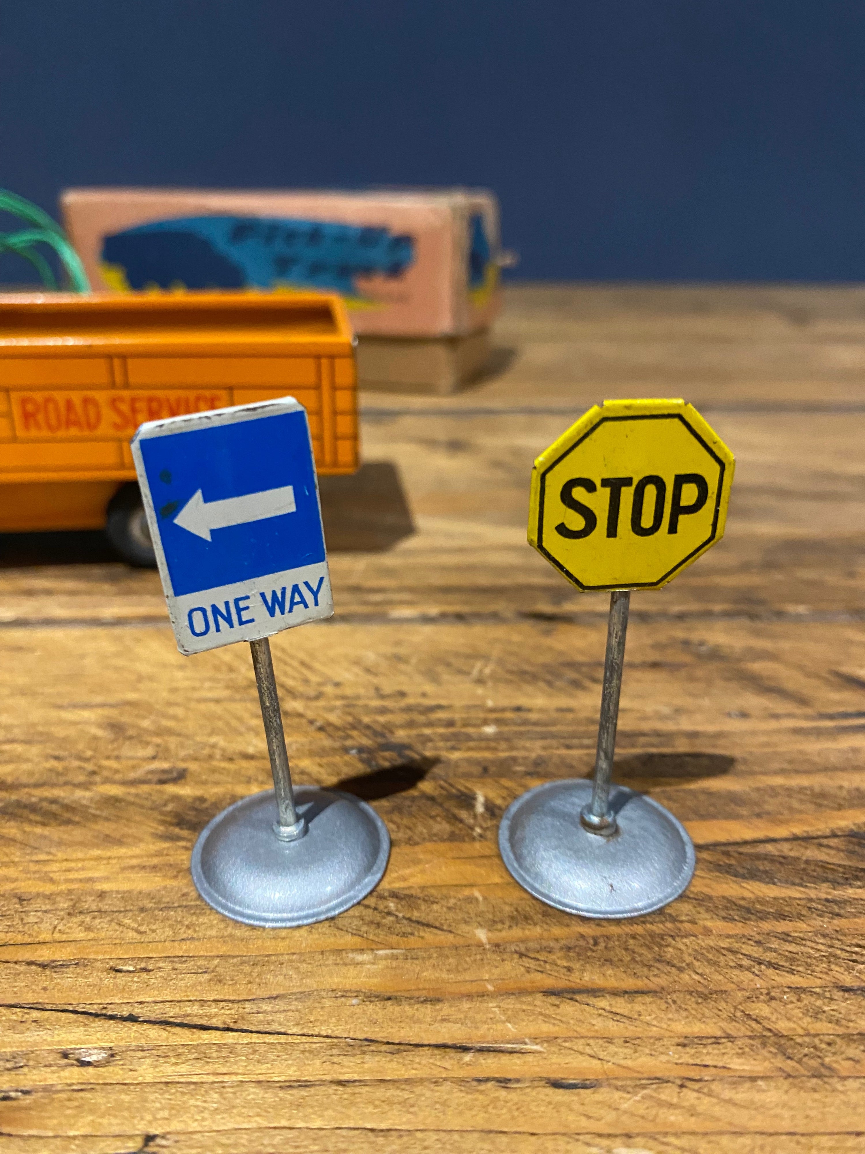 Yamaichi Pick-Up Truck Remote Controlled with x2 Road Signs Tin Plate 1950s