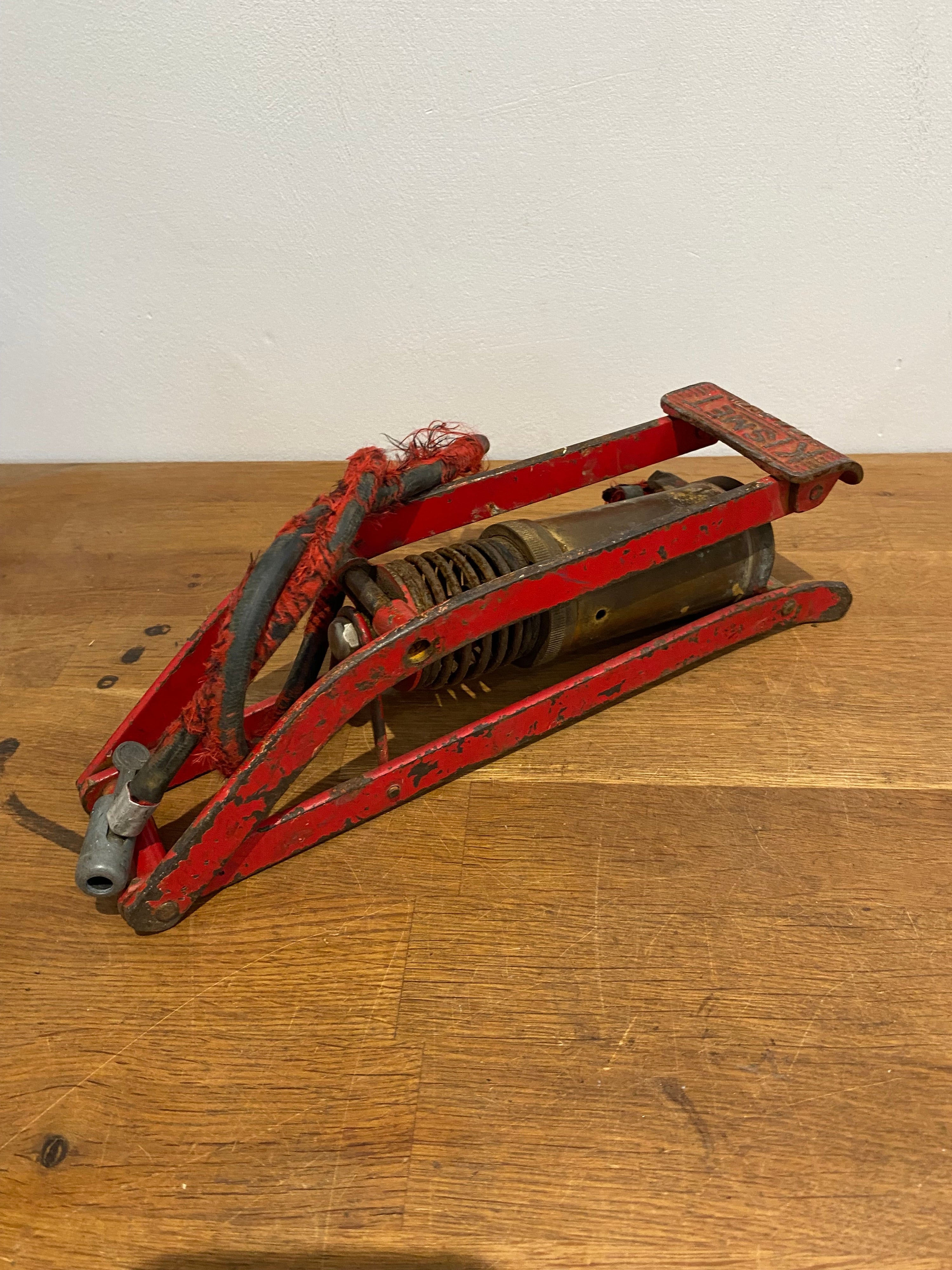 Vintage Kismet Baby Foot Pump , Spares Or Repairs, Not Seized.