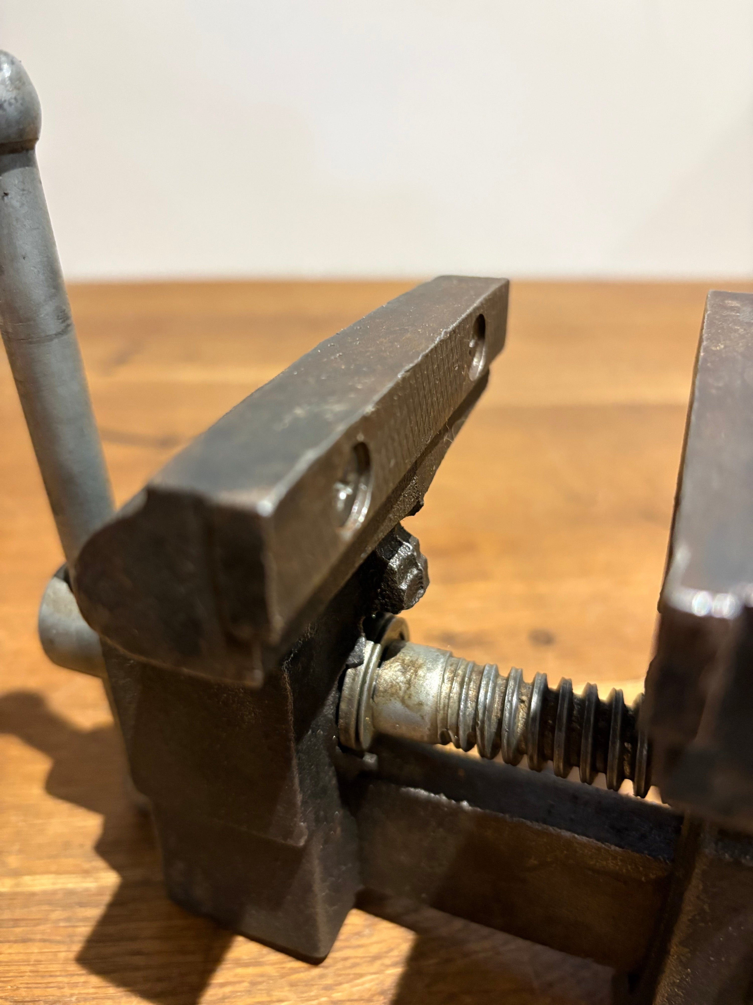 Vintage Hilka Bench Vice , 3.5” Jaws , Made In Japan