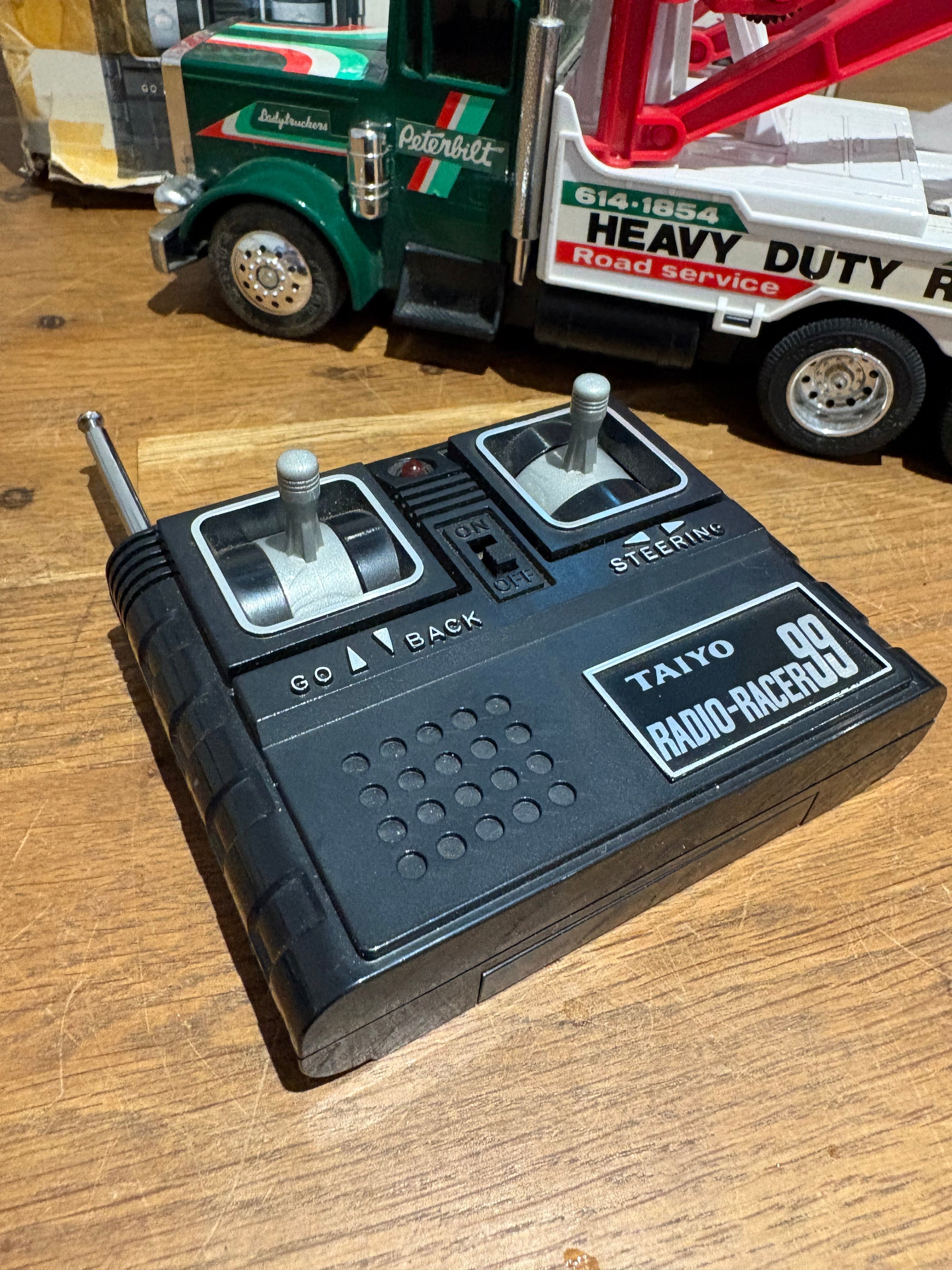Taiyo , Peterbilt Truck , Radio-racer , Radio Controlled , Spares Or Repairs.