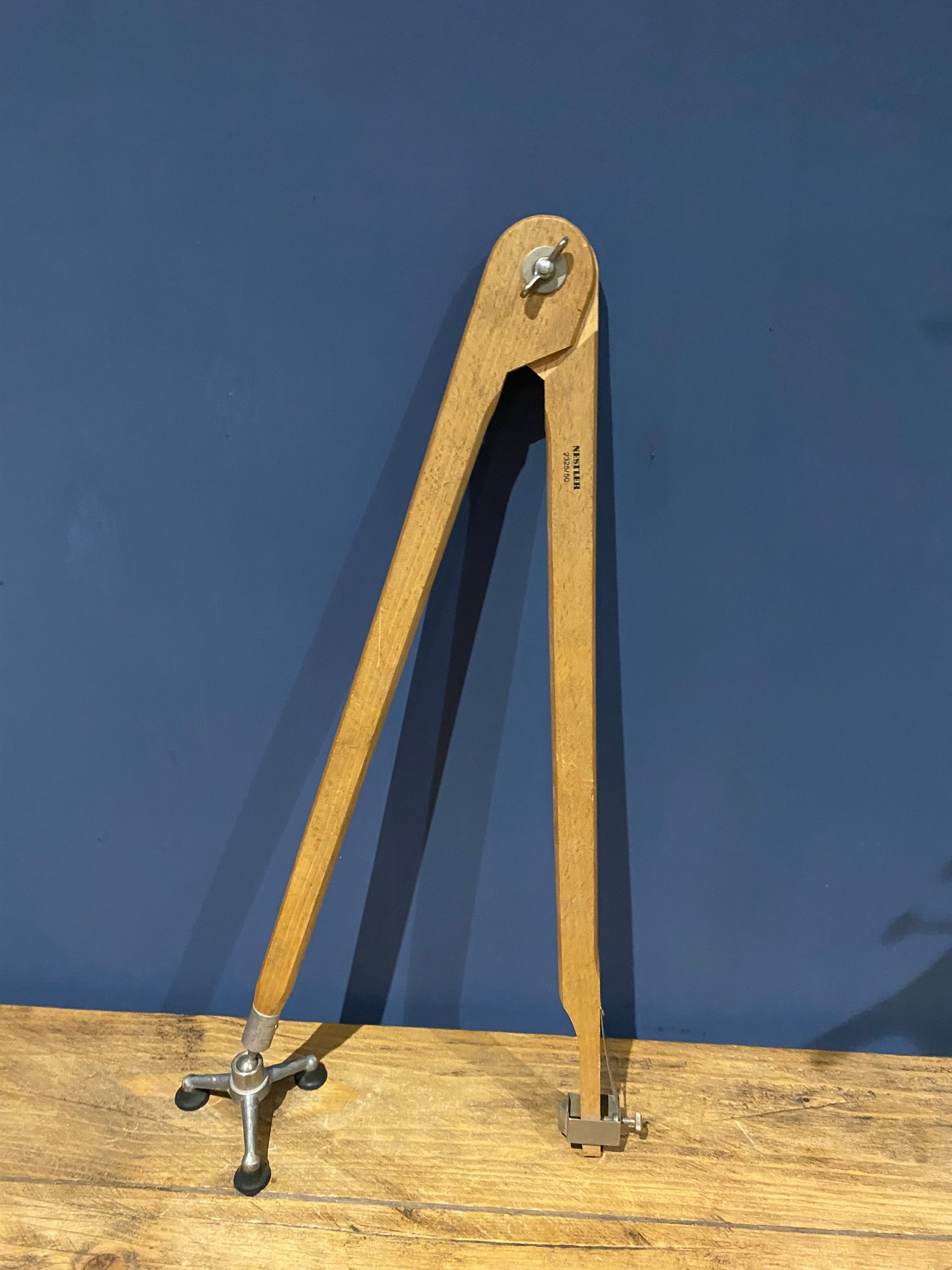Large Nestler 2325/50 Artist , Tech Drawing Wood Compass