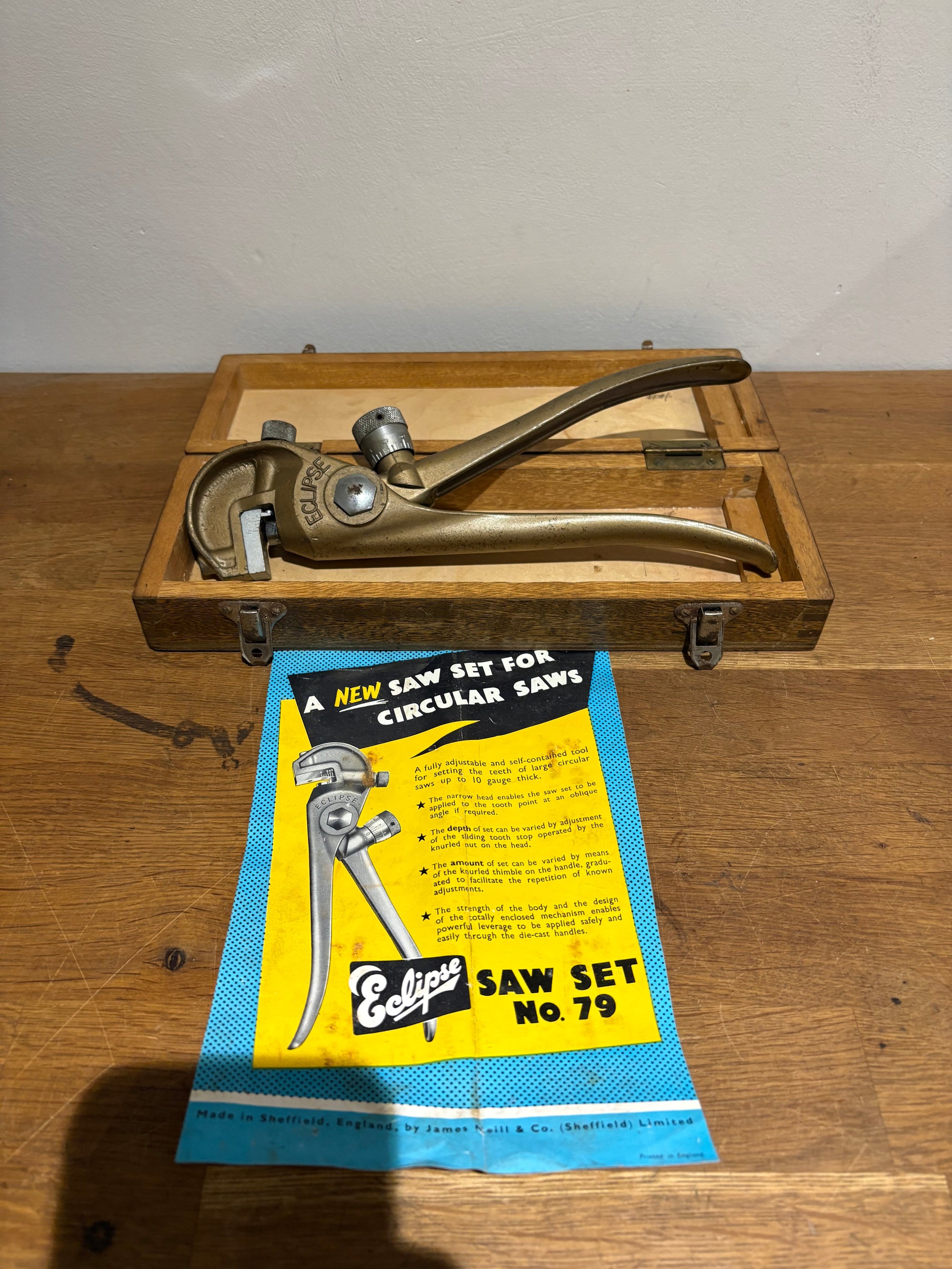 Vintage Eclipse No79 Saw Set . .