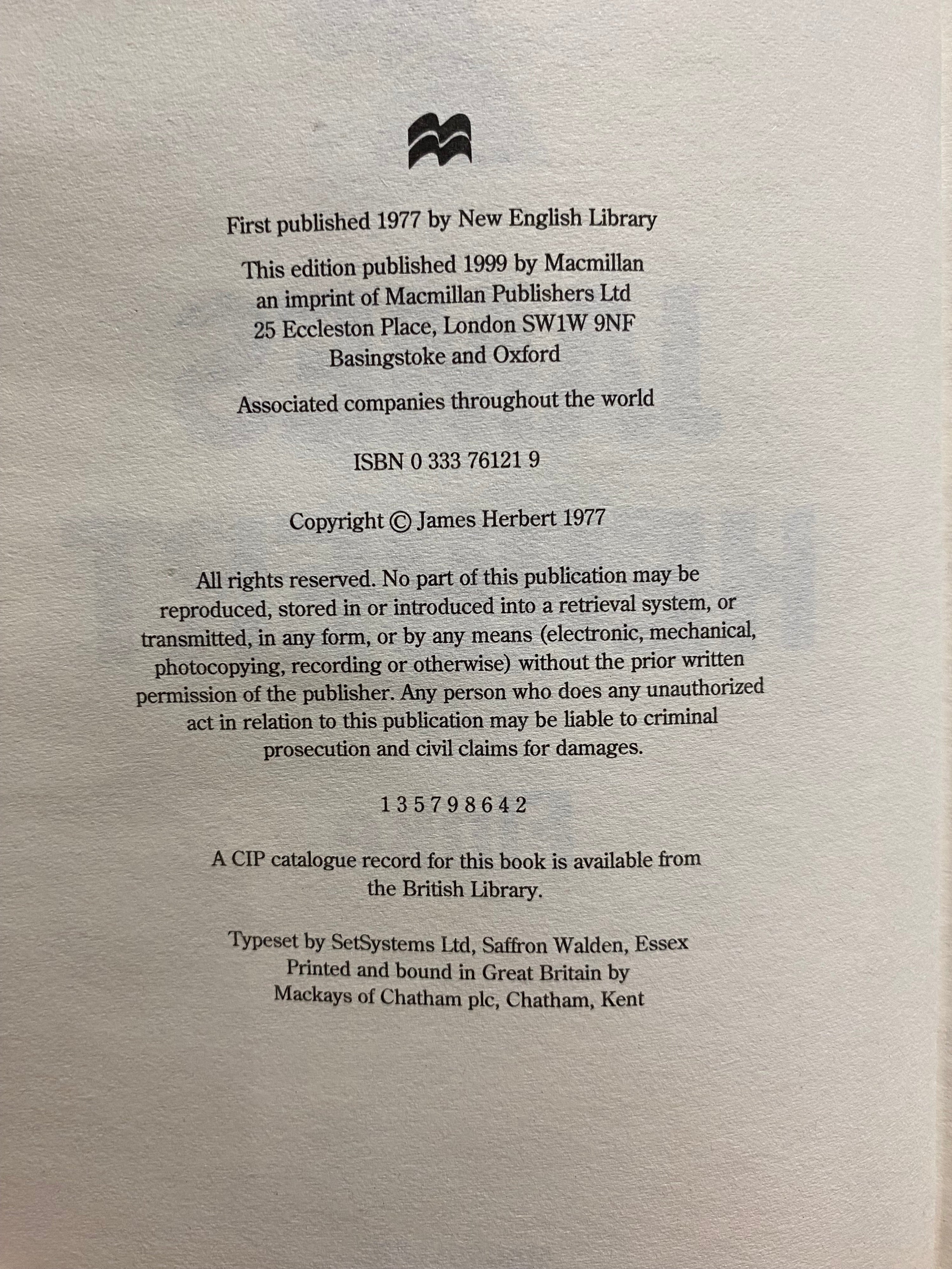 James Herbert - Fluke , macmillan 1999, hardback.