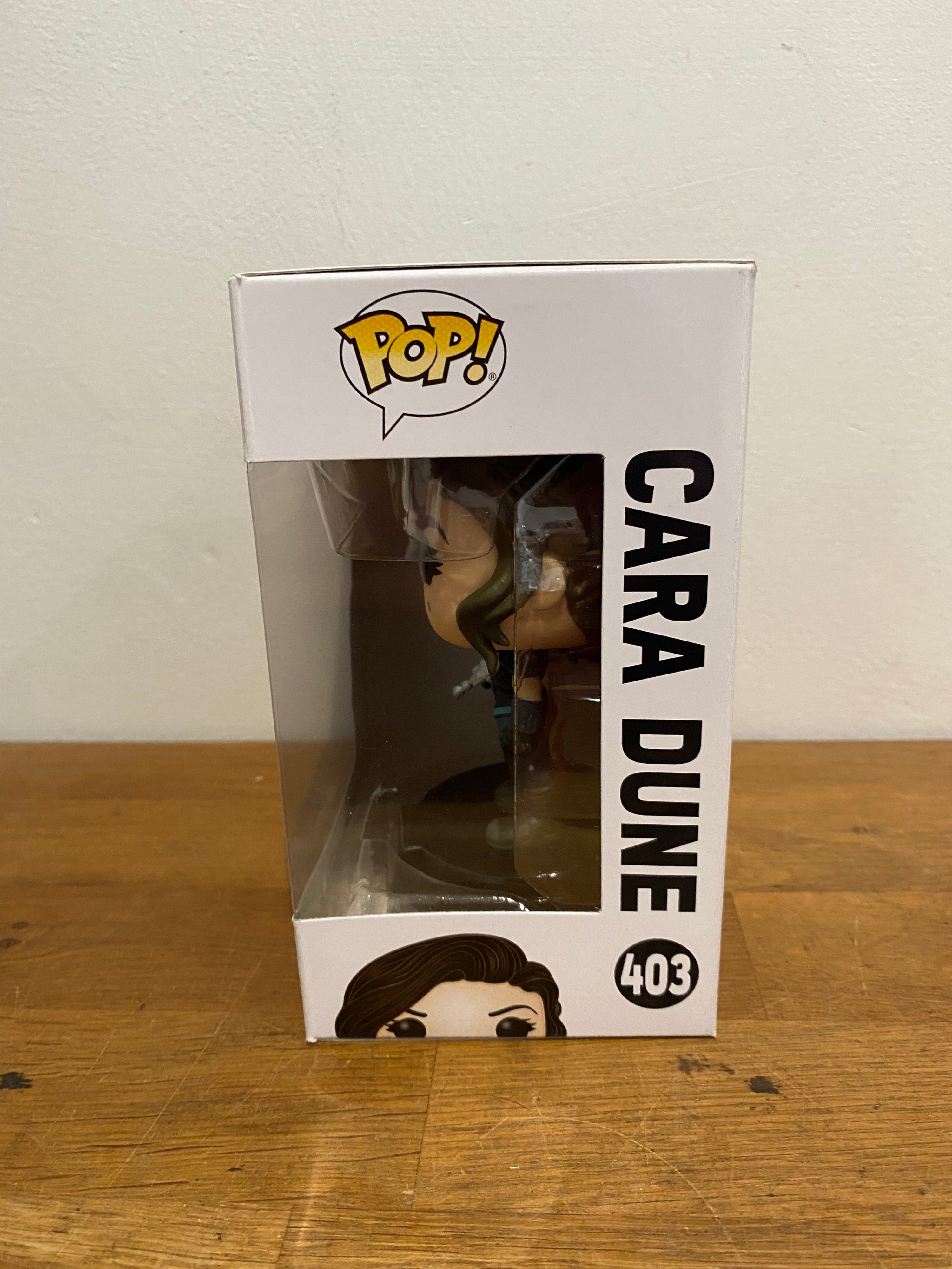 Funko pop , Star Wars , Cara Dune #403