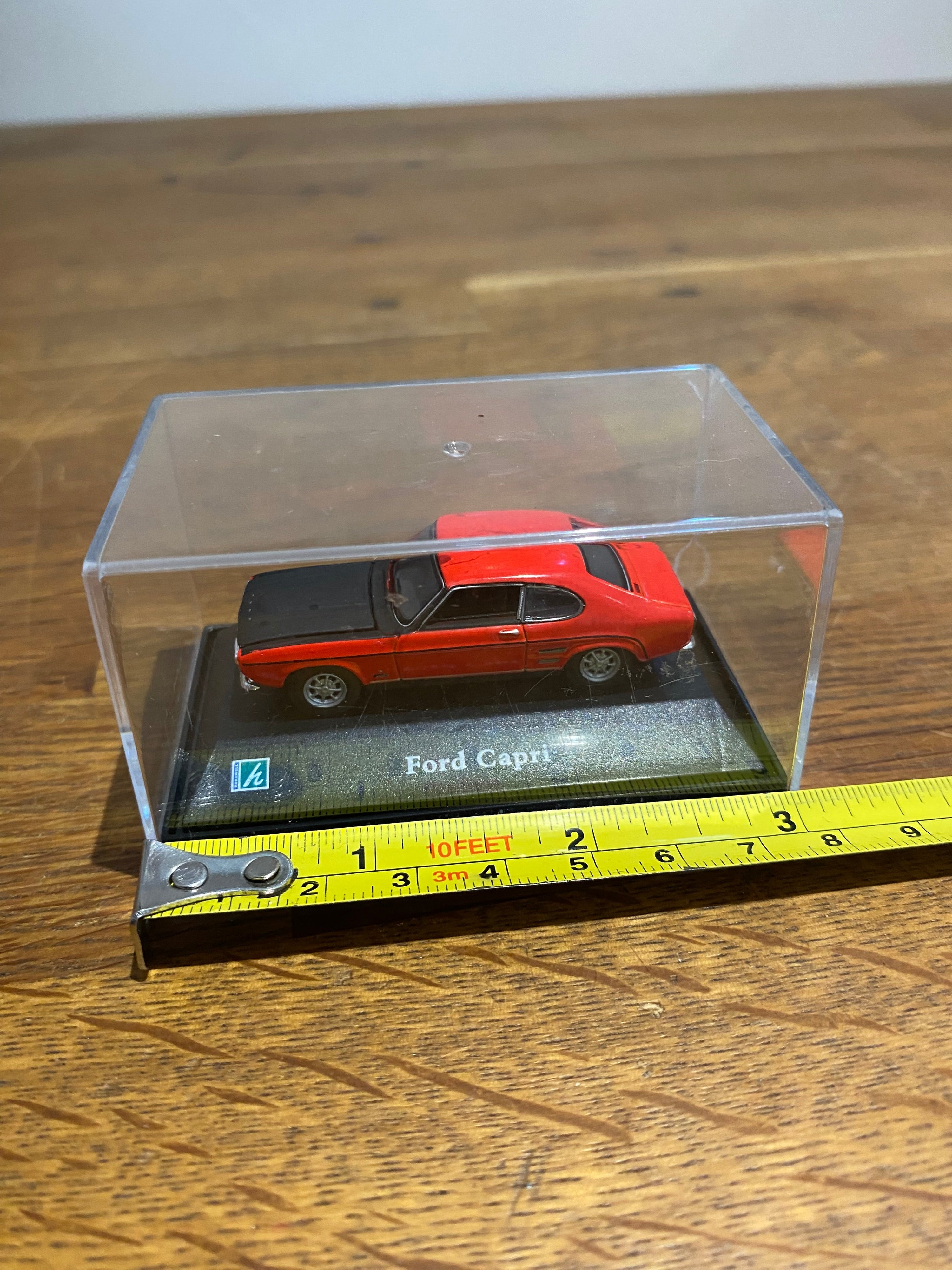Hongwell Ford Capri scale model , 1-72 scale