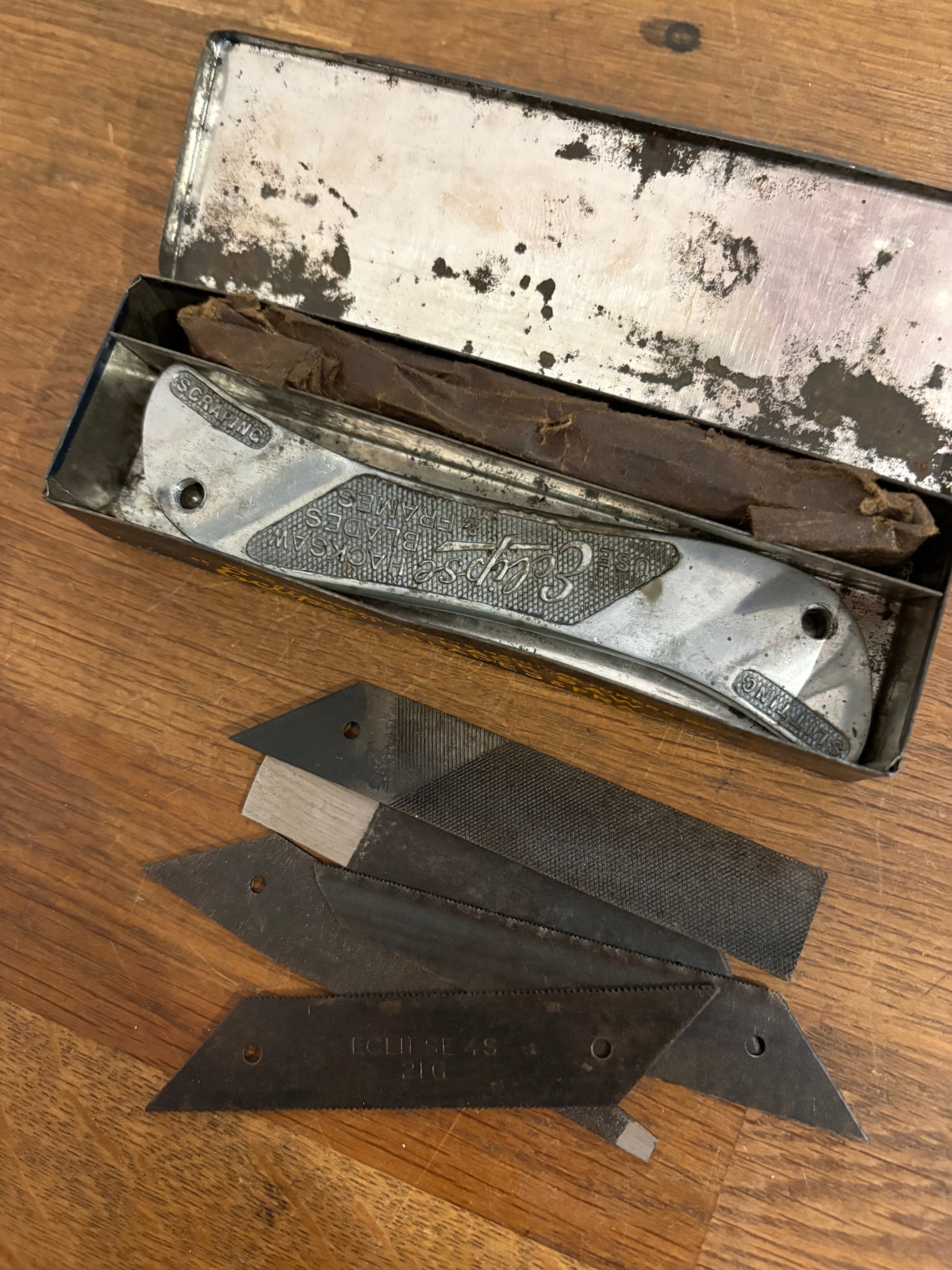 Vintage Eclipse 4S Tool.  Tin With Contents.