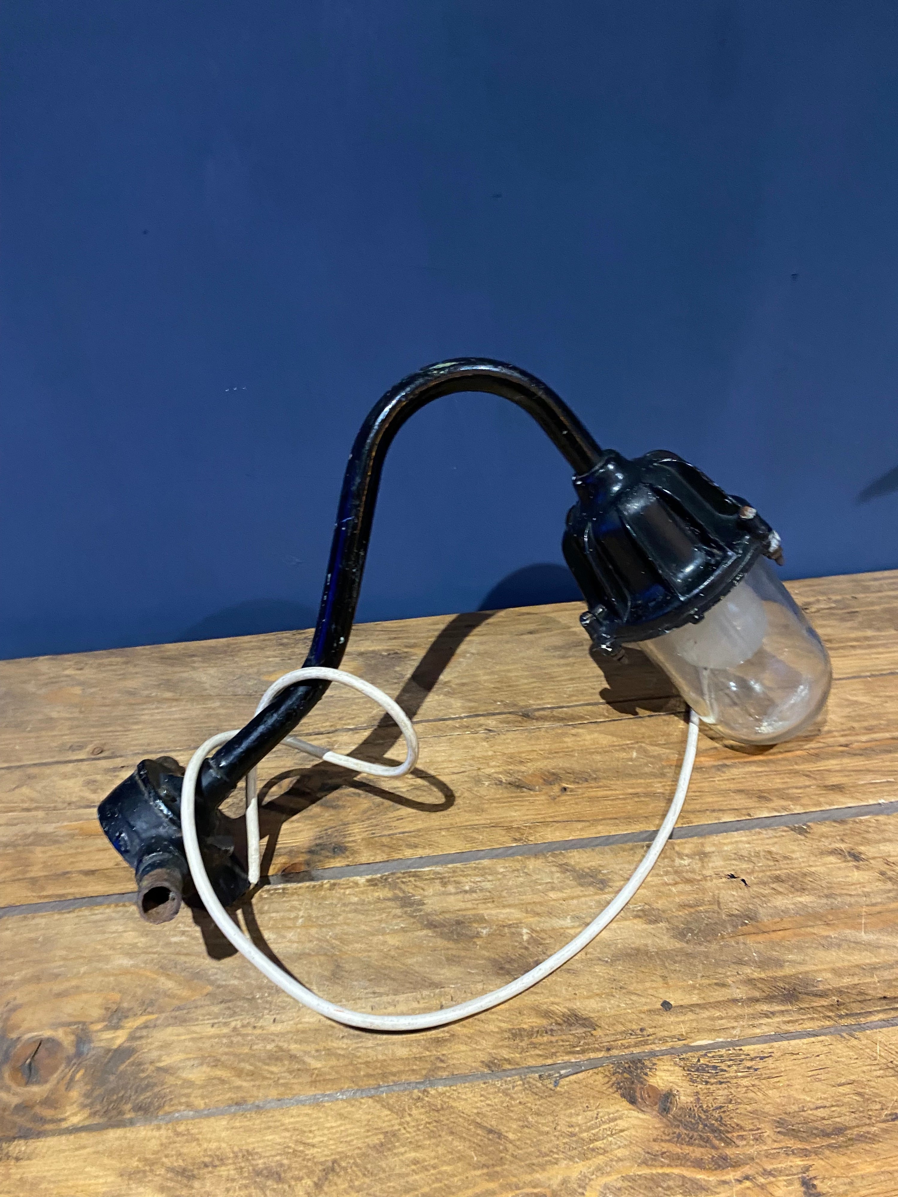 Vintage Coughtrie SW10 Swan Neck Wall Lamp