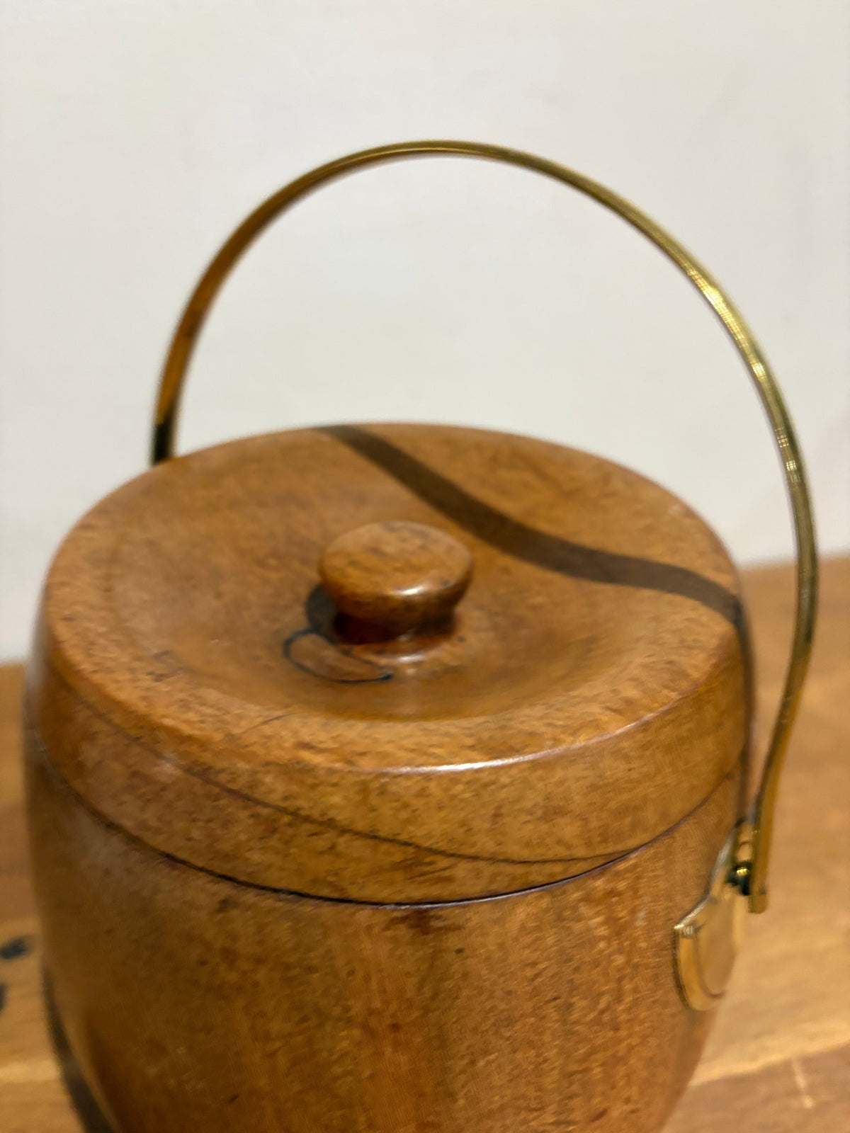 Vintage Kent Ware ‘Made In England’ Teak Ice/Biscuit Barrel