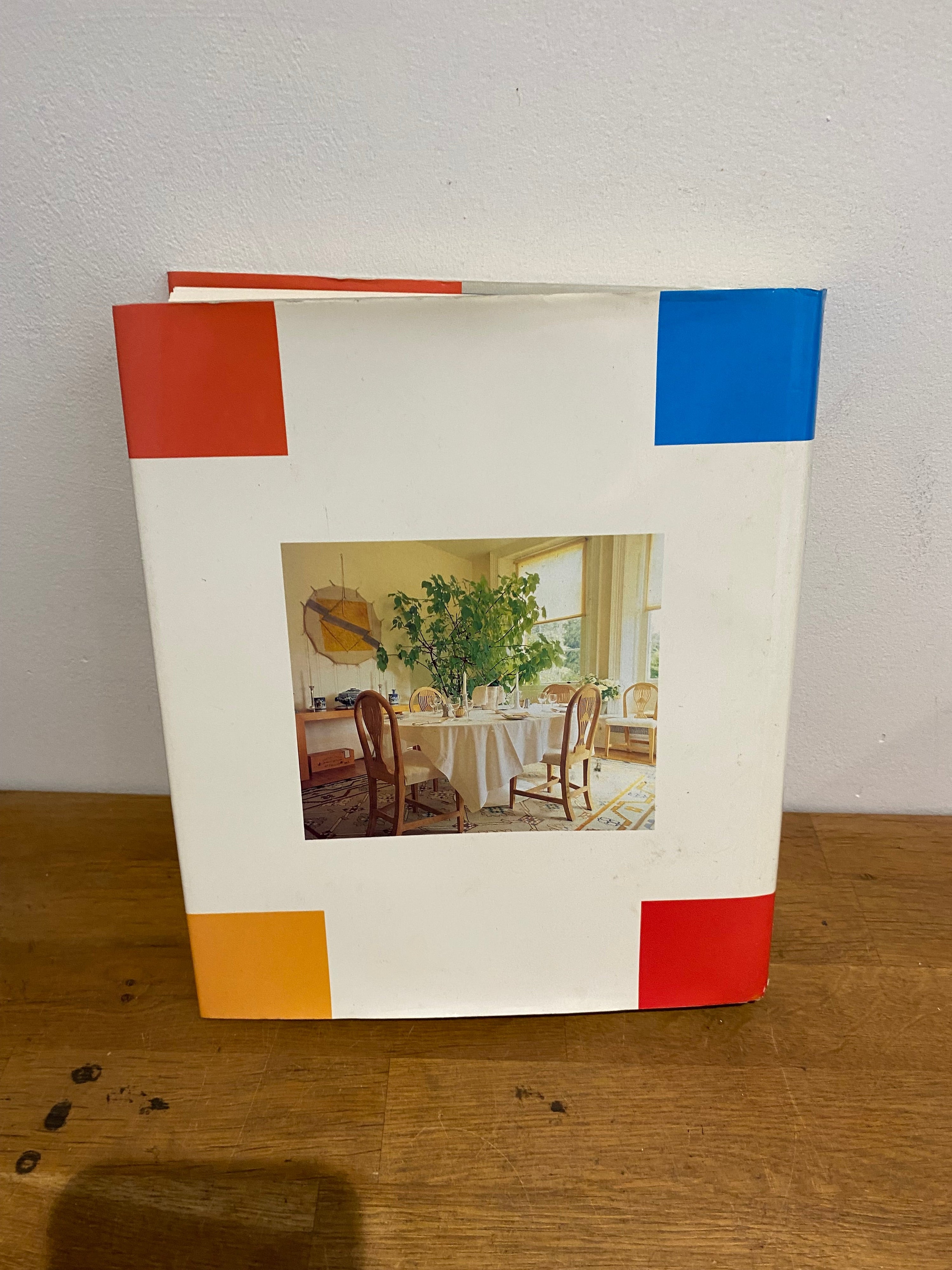 Terence Conran’s New House Book, Guild publishing 1988.