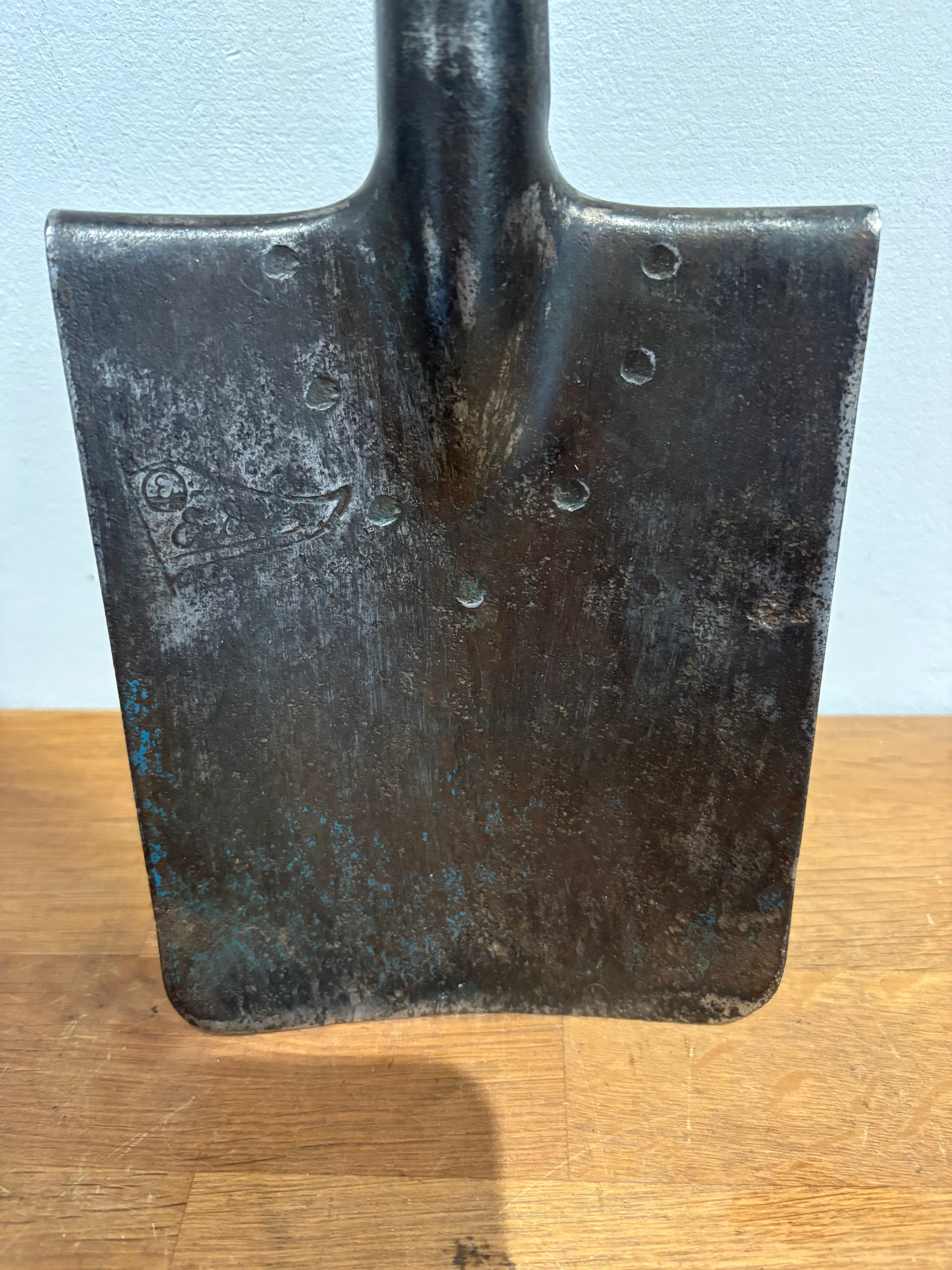 Antique small spade / strawberry spade
