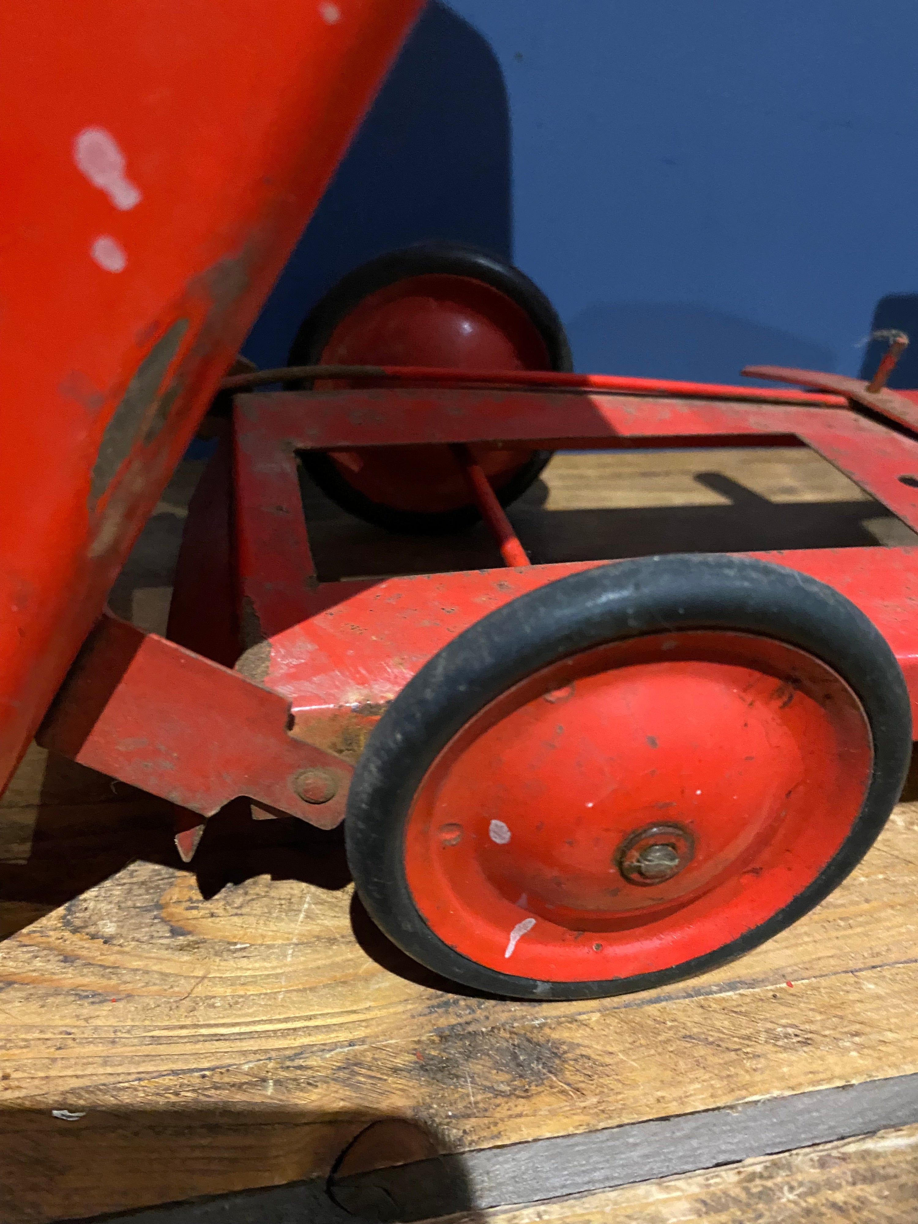 Early Triang Large Pressed Steel Tipper Truck , 1930’s