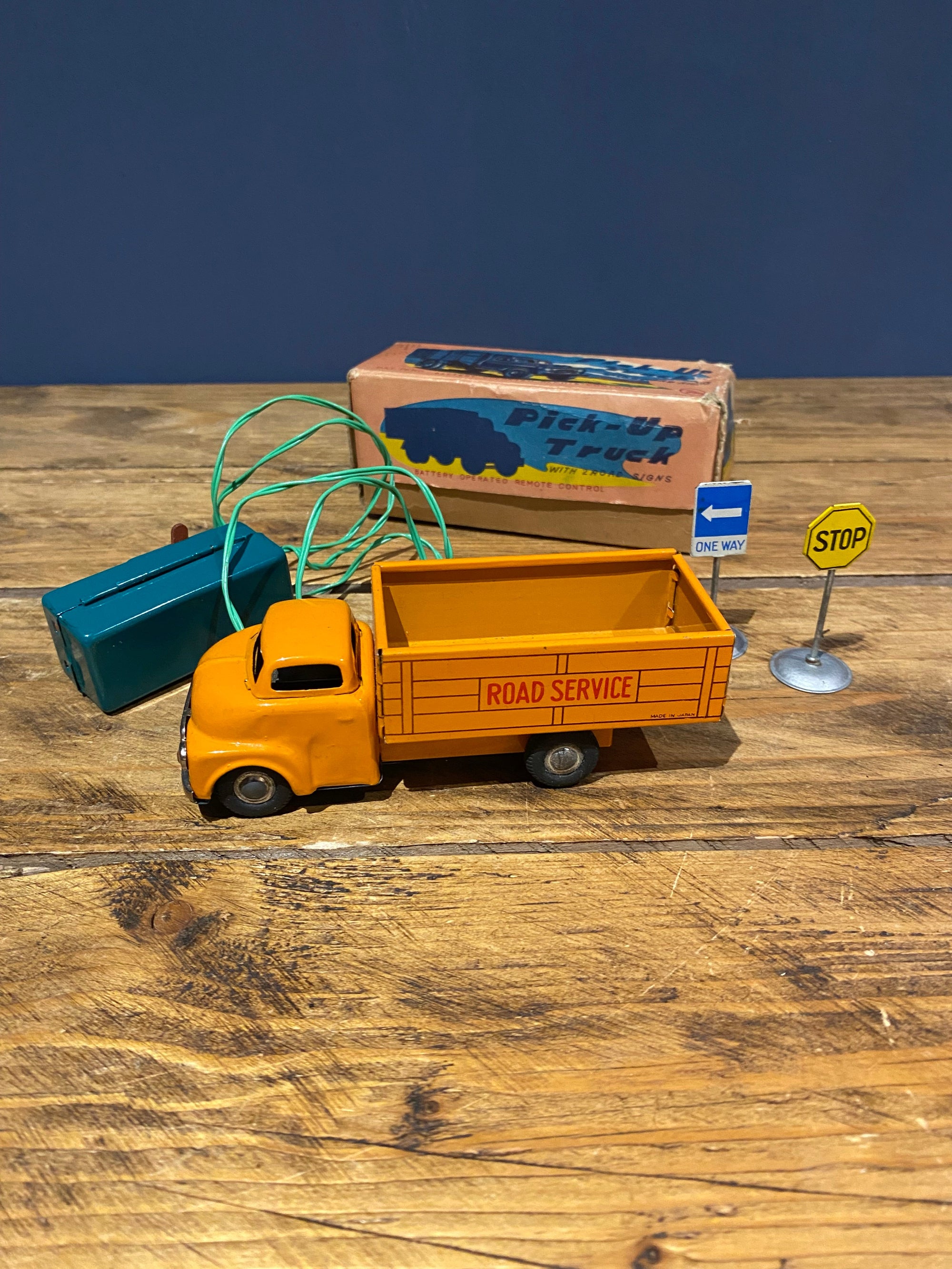 Yamaichi Pick-Up Truck Remote Controlled with x2 Road Signs Tin Plate 1950s