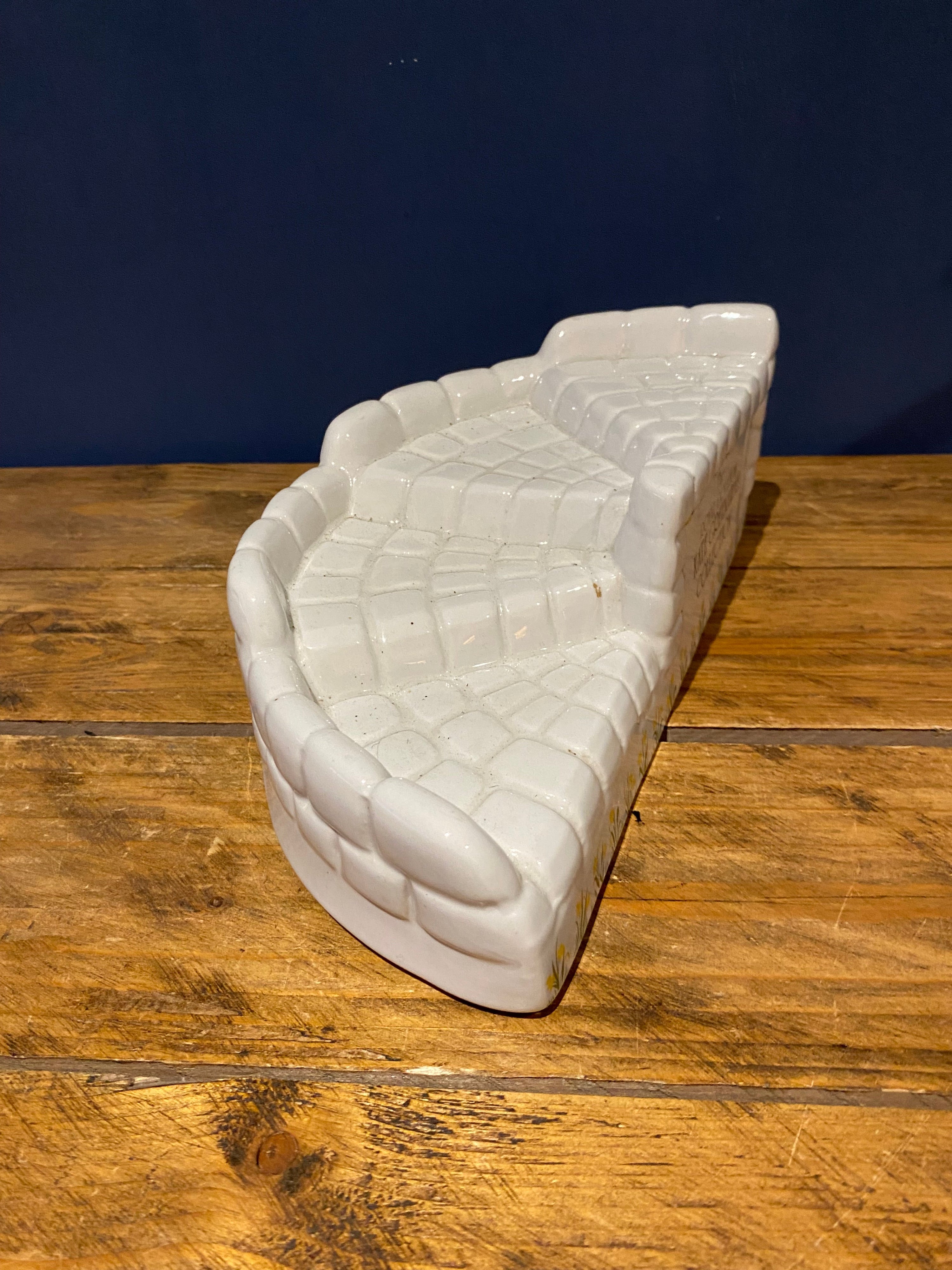 Royal Doulton, Kate Greenaway Collection, Ceramic Display Stand