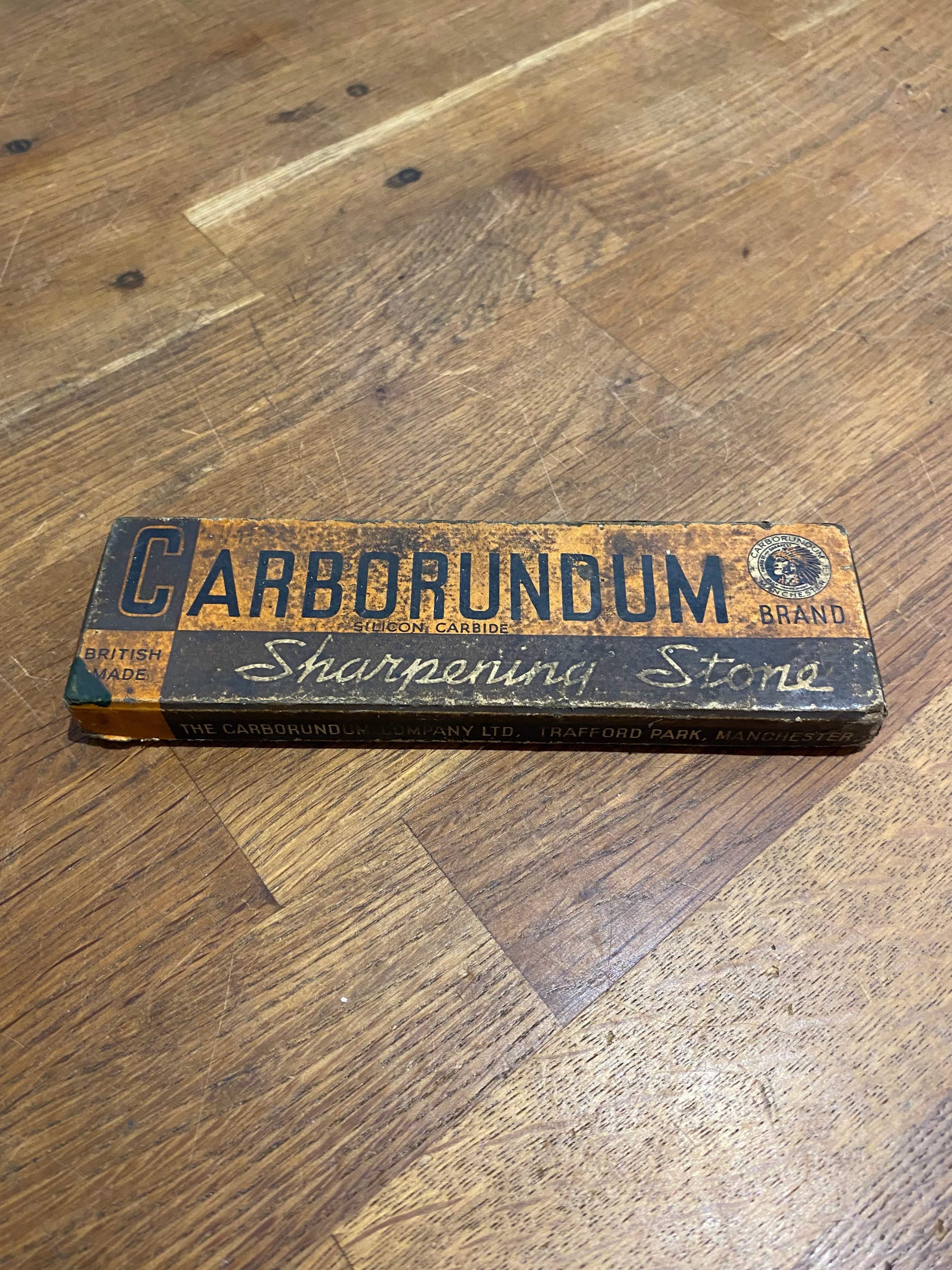 Vintage Carborundum Silicone Carbide Sharpening Stone