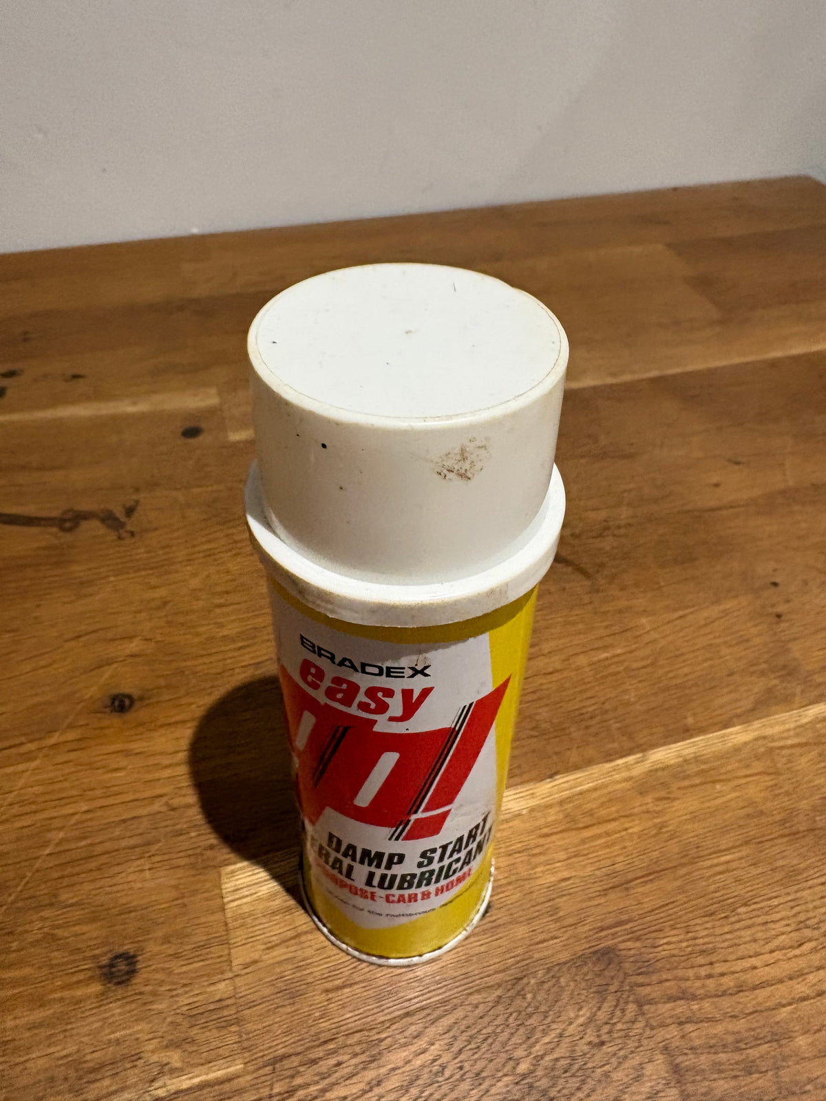 Vintage Bradex Easy Go Spray Can ,  6oz With Contents.