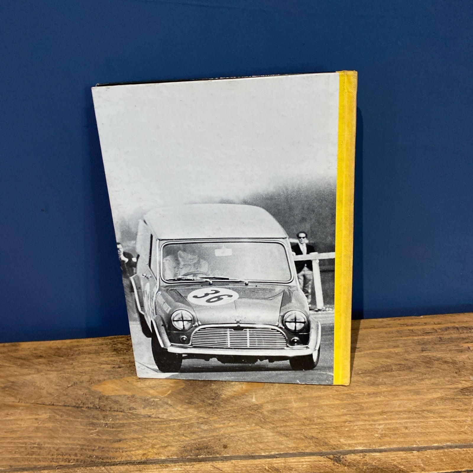 Motor Racing Year Book 1968-9, Motor Racing Magazine, HB